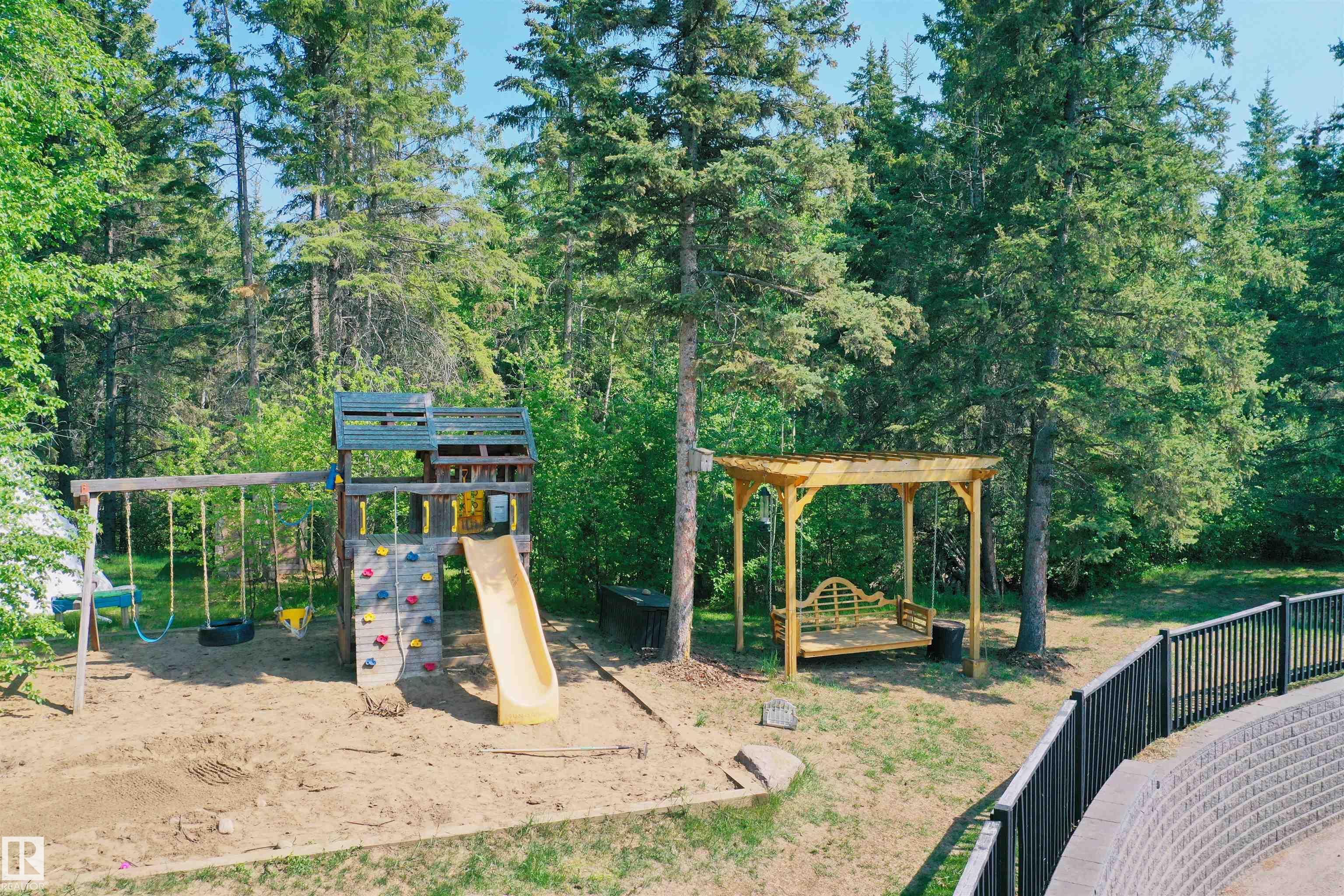 Photo 66 at 26321 Highway 627, Sprucehill Park, Rural Parkland County