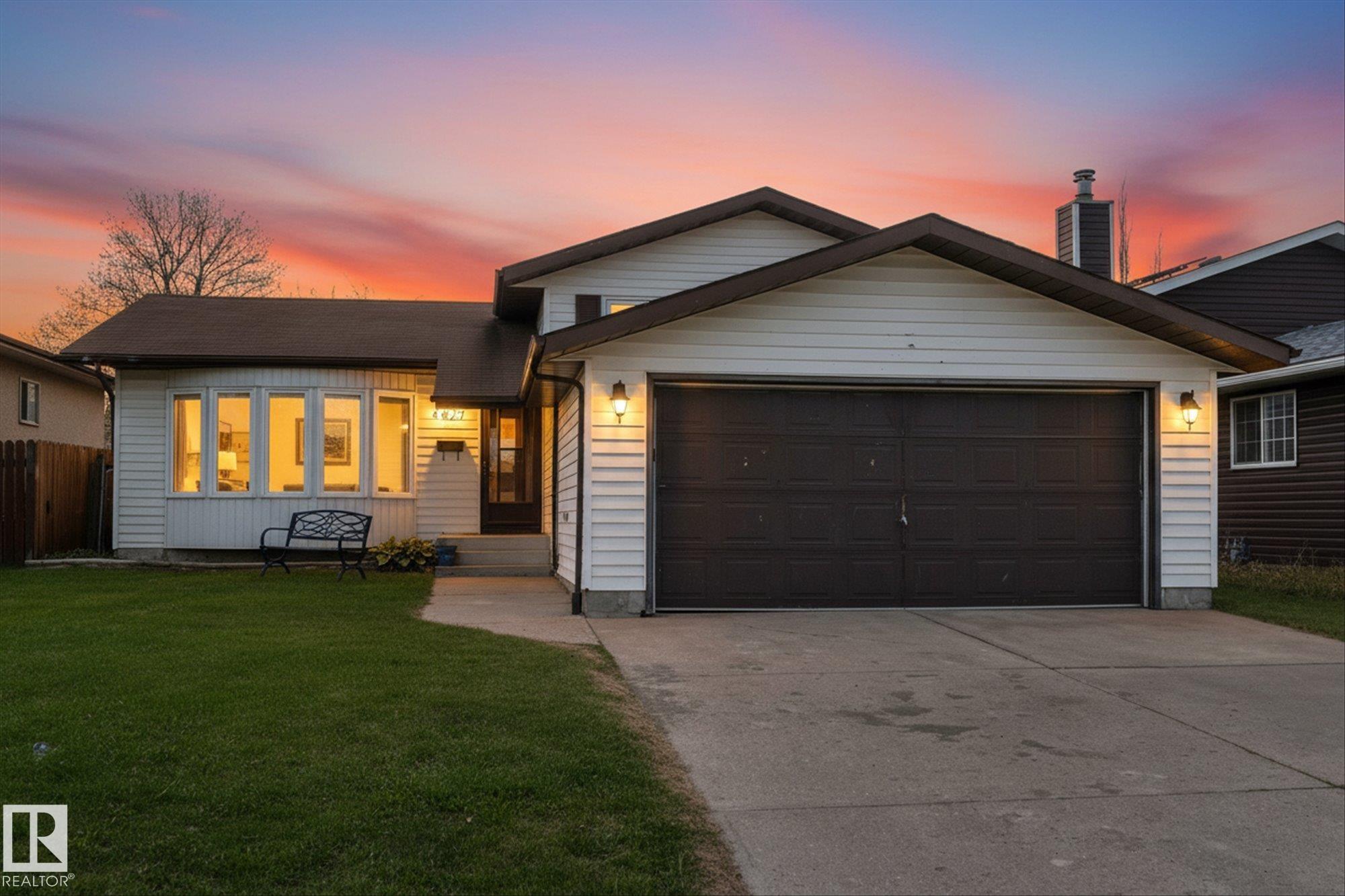 Picture for 4627 10A AV NW