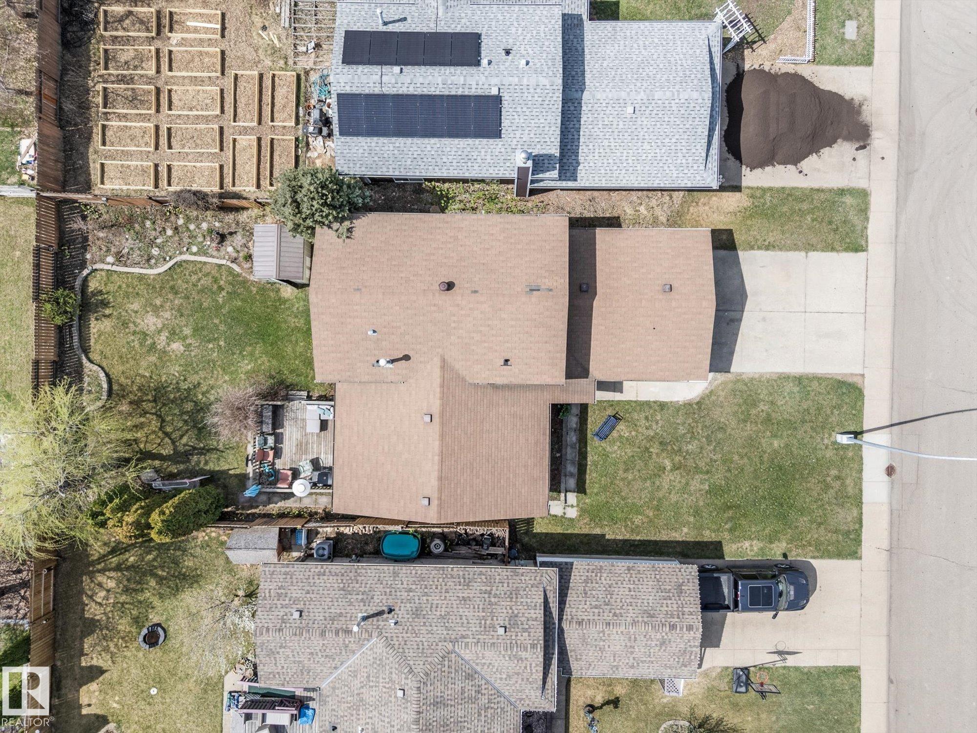 https://zimg.paragon.ice.com/ParagonImages/Property/PM/RAE/225401204/42/0/0/d2c674c426c2ed17fab7c08b62e4e46b/1/b906492a4c0c2ae491b56cba4cdbf671/225401204-7489628d-dc43-4c9f-bf30-f3cb32827163.JPG