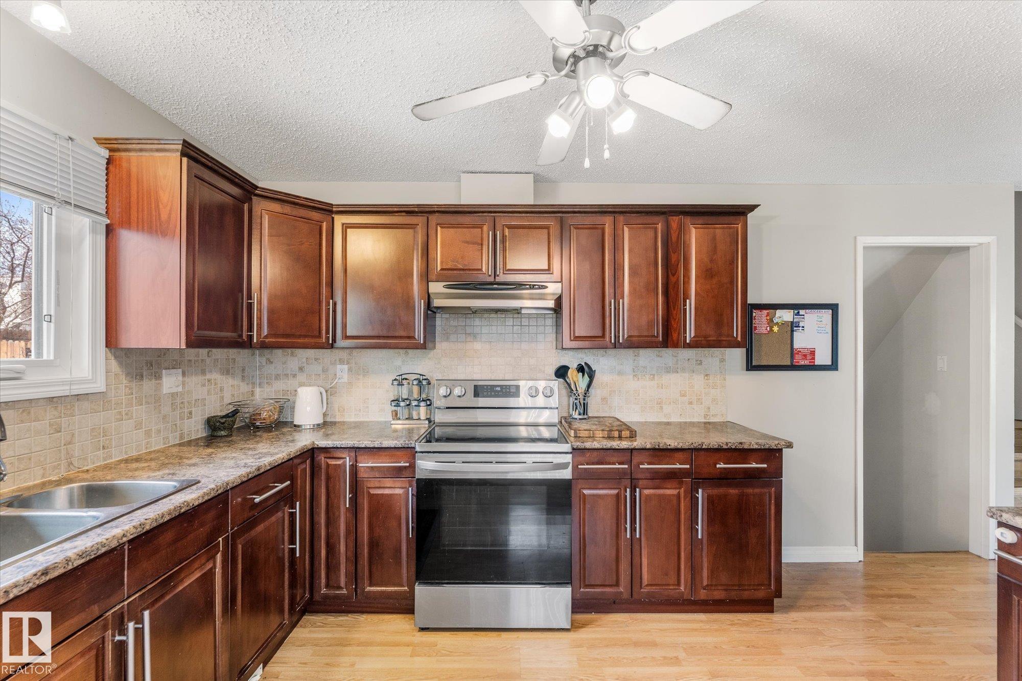 https://zimg.paragon.ice.com/ParagonImages/Property/PM/RAE/225401204/9/0/0/1b5d0c5e752cde8941d71b4a68f50682/1/b906492a4c0c2ae491b56cba4cdbf671/225401204-0a601d51-8353-45e5-8379-b69071bb20db.JPG