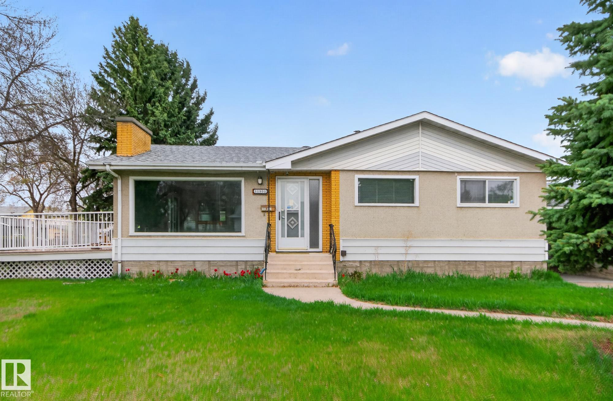 11901 42 Street NW, Beacon Heights, Edmonton