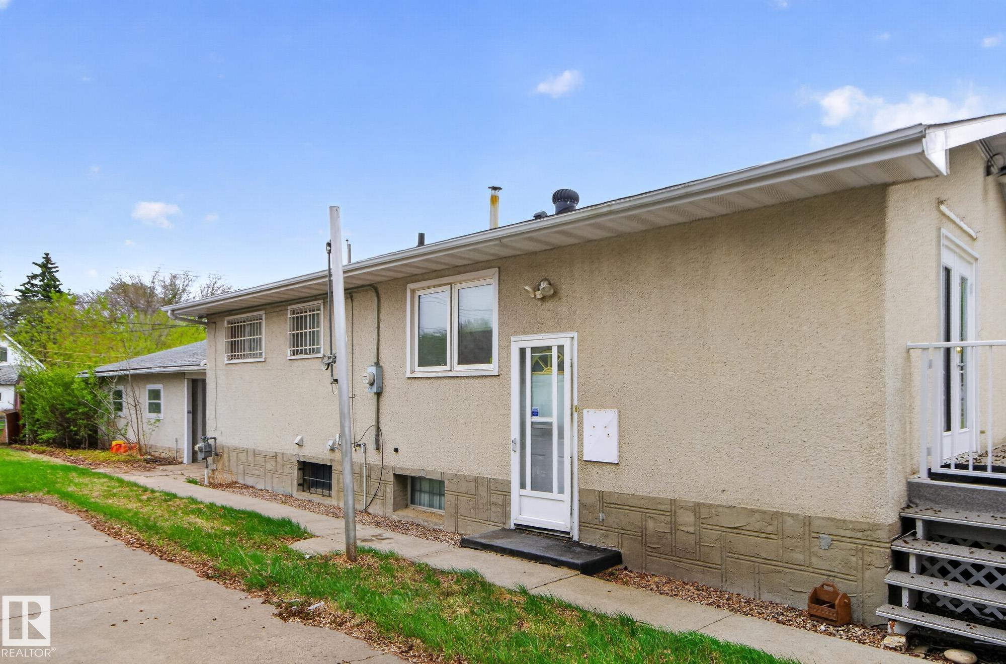 Photo 28 at 11901 42 Street NW, Beacon Heights, Edmonton