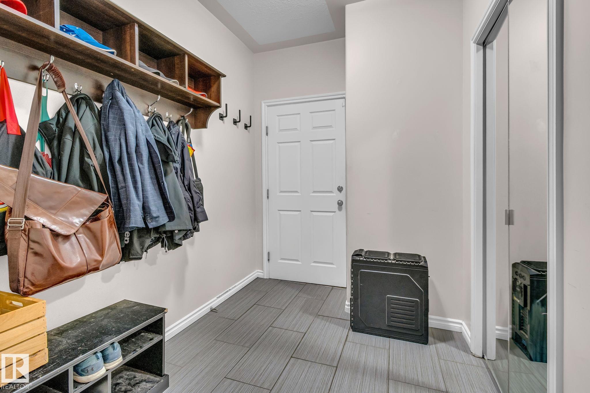 Photo 9 at 104 - 10046 110 Street NW, Wîhkwêntôwin, Edmonton
