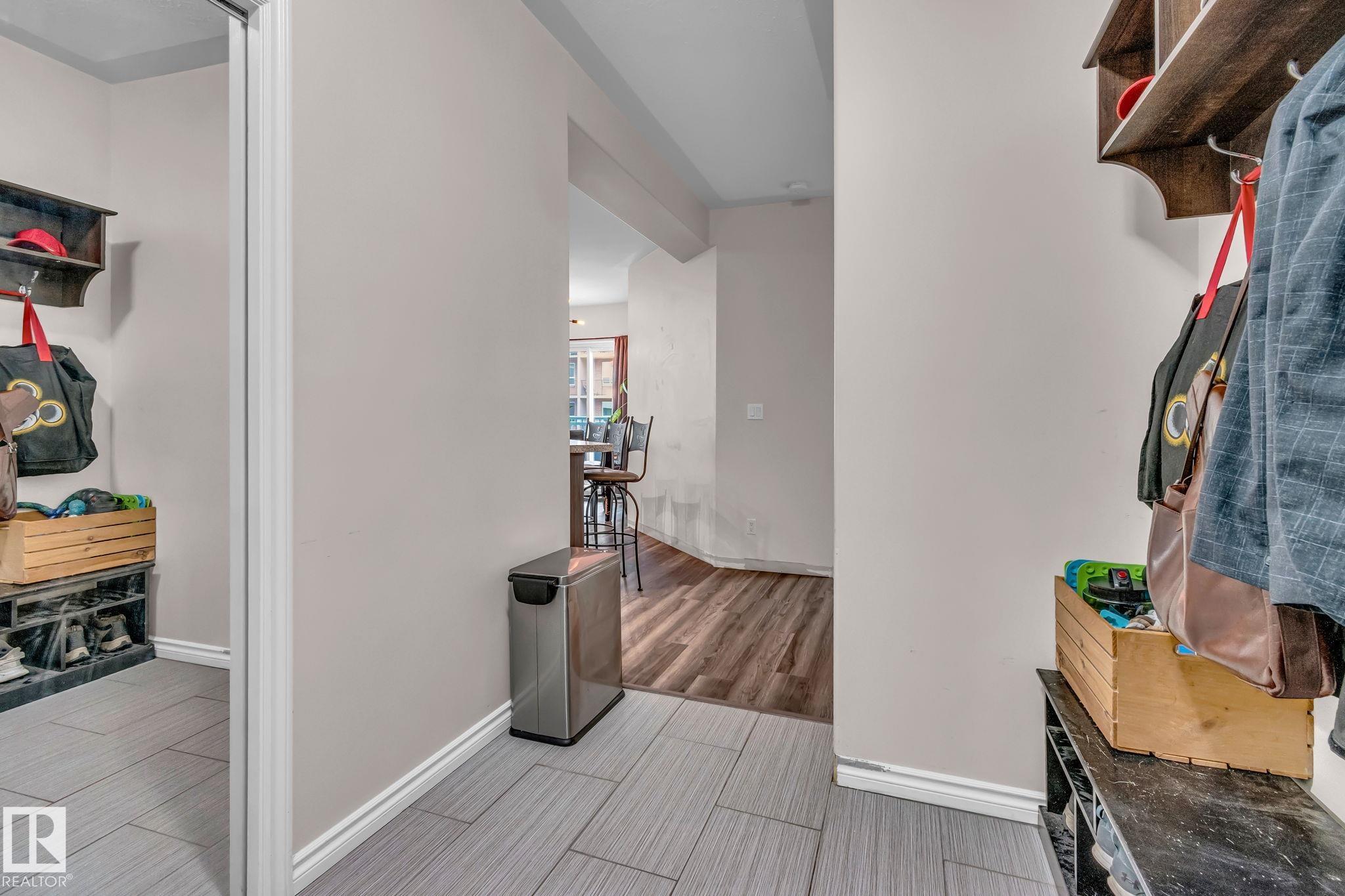 Photo 10 at 104 - 10046 110 Street NW, Wîhkwêntôwin, Edmonton