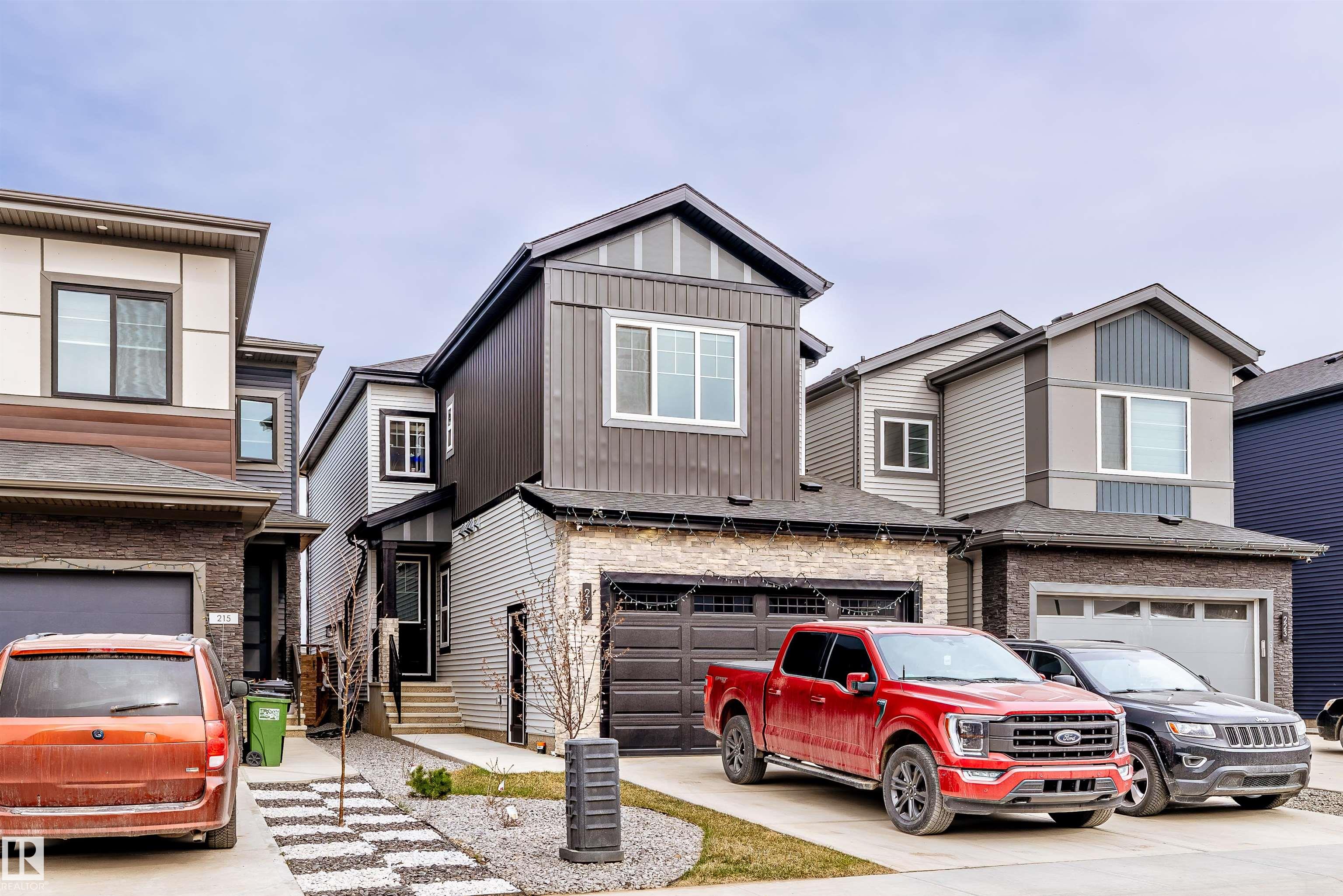 https://zimg.paragon.ice.com/ParagonImages/Property/PM/RAE/225401210/42/0/0/099bd711164db853f8dadaf04c8b66b1/1/7a2daad6123462f7fa9c80b3d464b7f7/225401210-738bae98-d7a1-4028-a3a1-90eb2b616d58.JPG