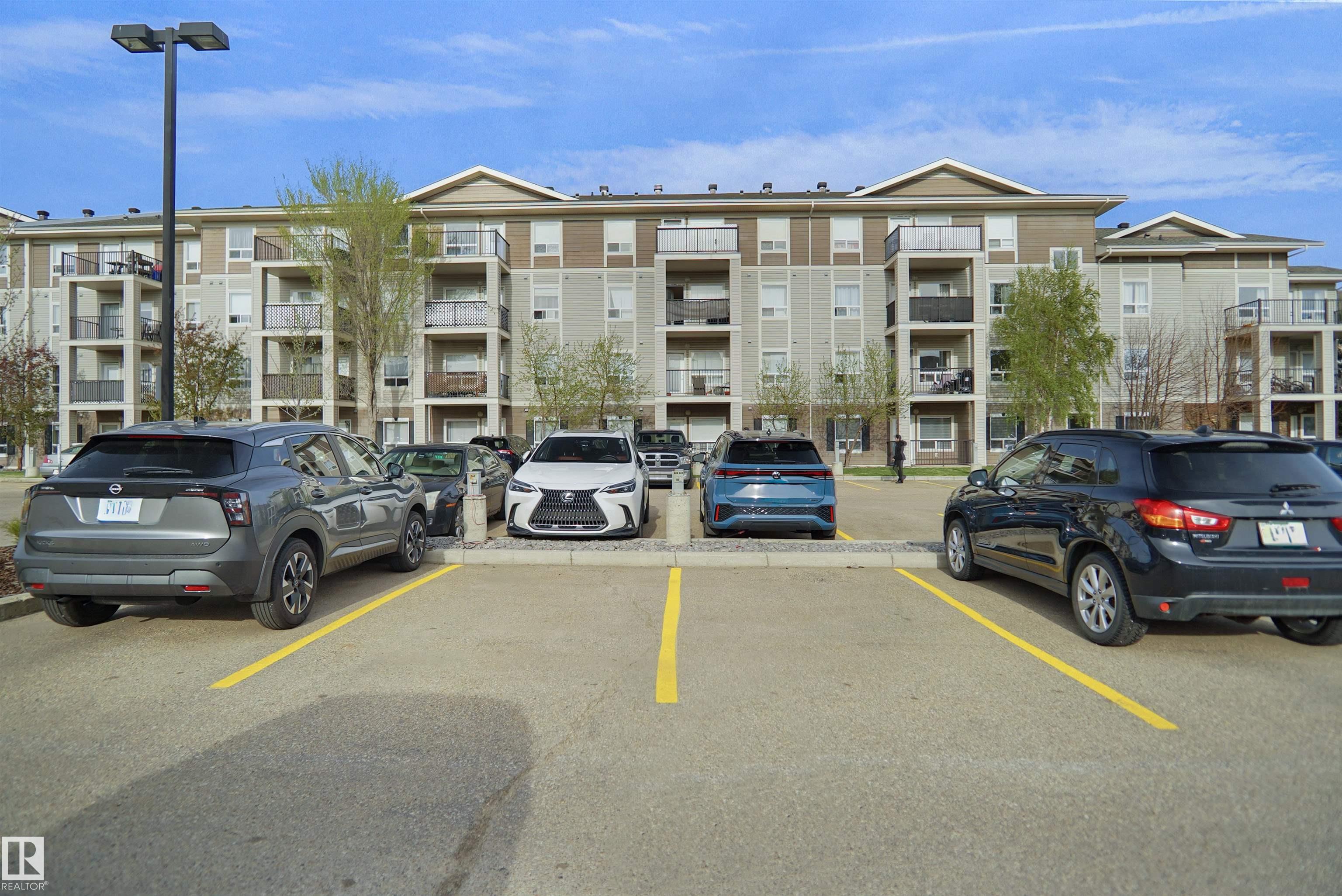 https://zimg.paragon.ice.com/ParagonImages/Property/PM/RAE/225401211/33/0/0/a42c6dfa49475a2c6c1562a8677225c9/1/68612851a55cf051495ce025a049e923/225401211-1b544df2-dcd6-4028-a193-56ac430643ec.JPG