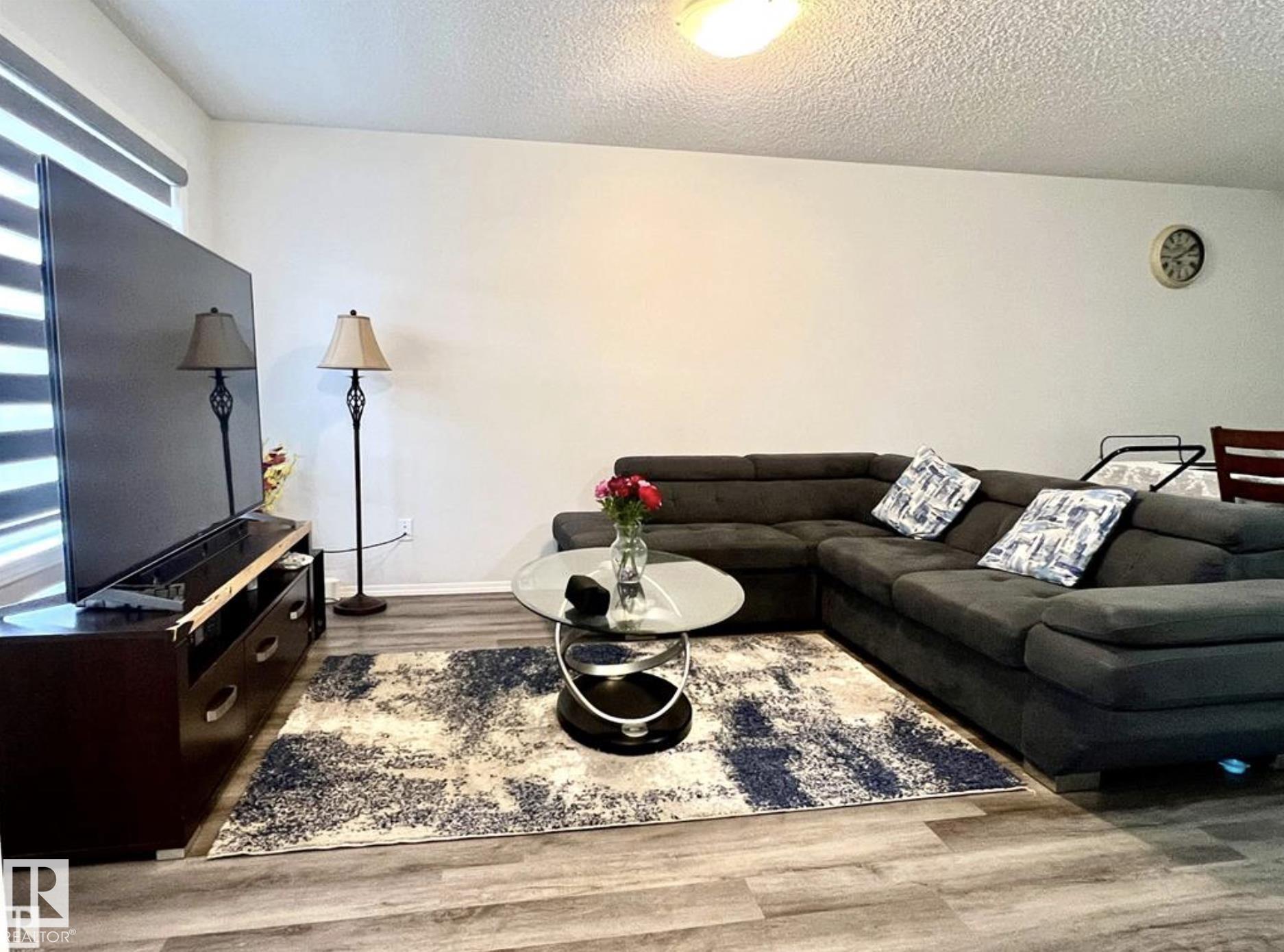 Picture for 3026 CHECKNITA WY SW
