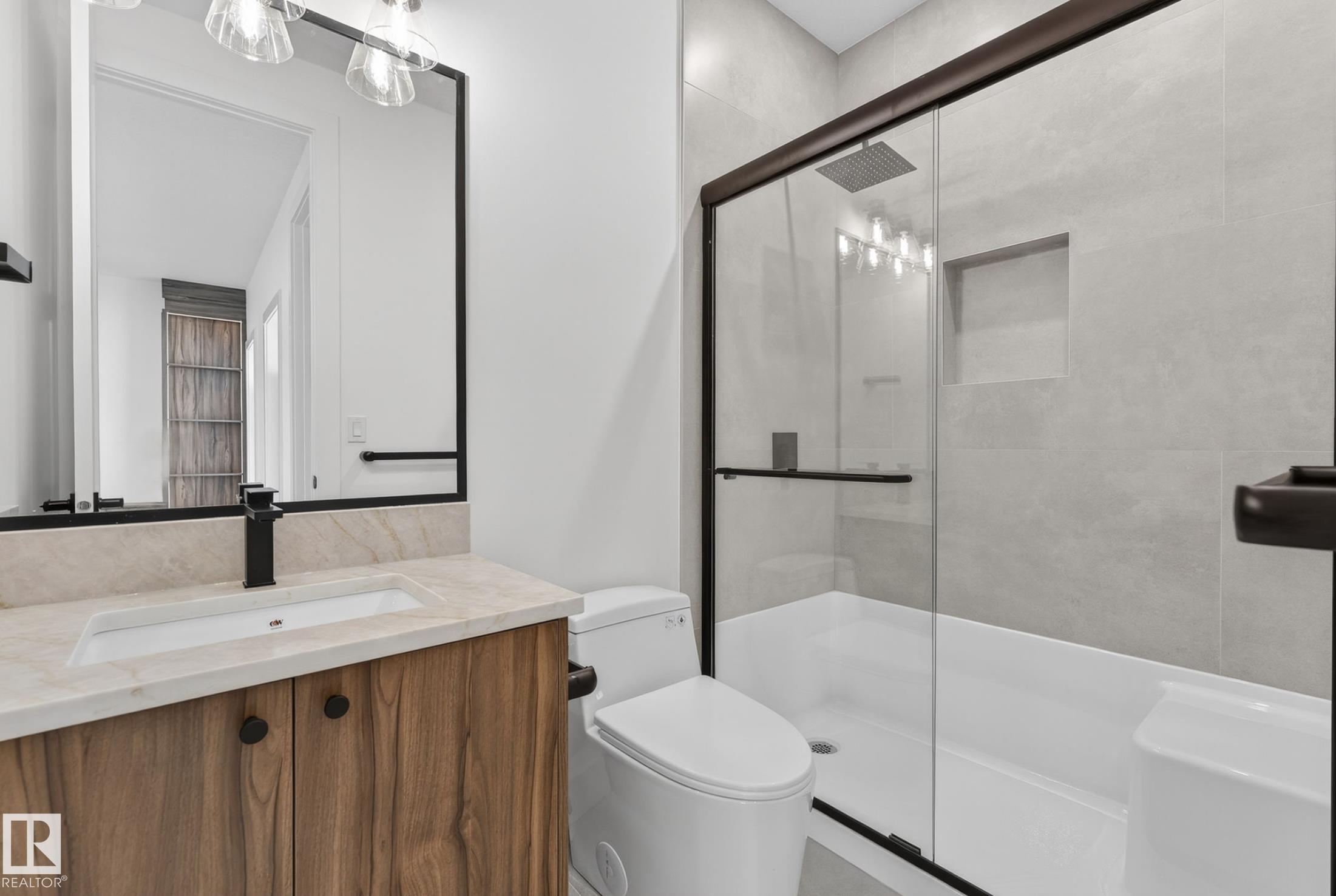 https://zimg.paragon.ice.com/ParagonImages/Property/PM/RAE/225401218/28/0/0/c00026d5eb45046b07301447dee21848/1/22c1ab9094d7adfadf95fd2beb4edb4d/225401218-90b3b741-2963-4756-a83b-44290b0573a9.JPG