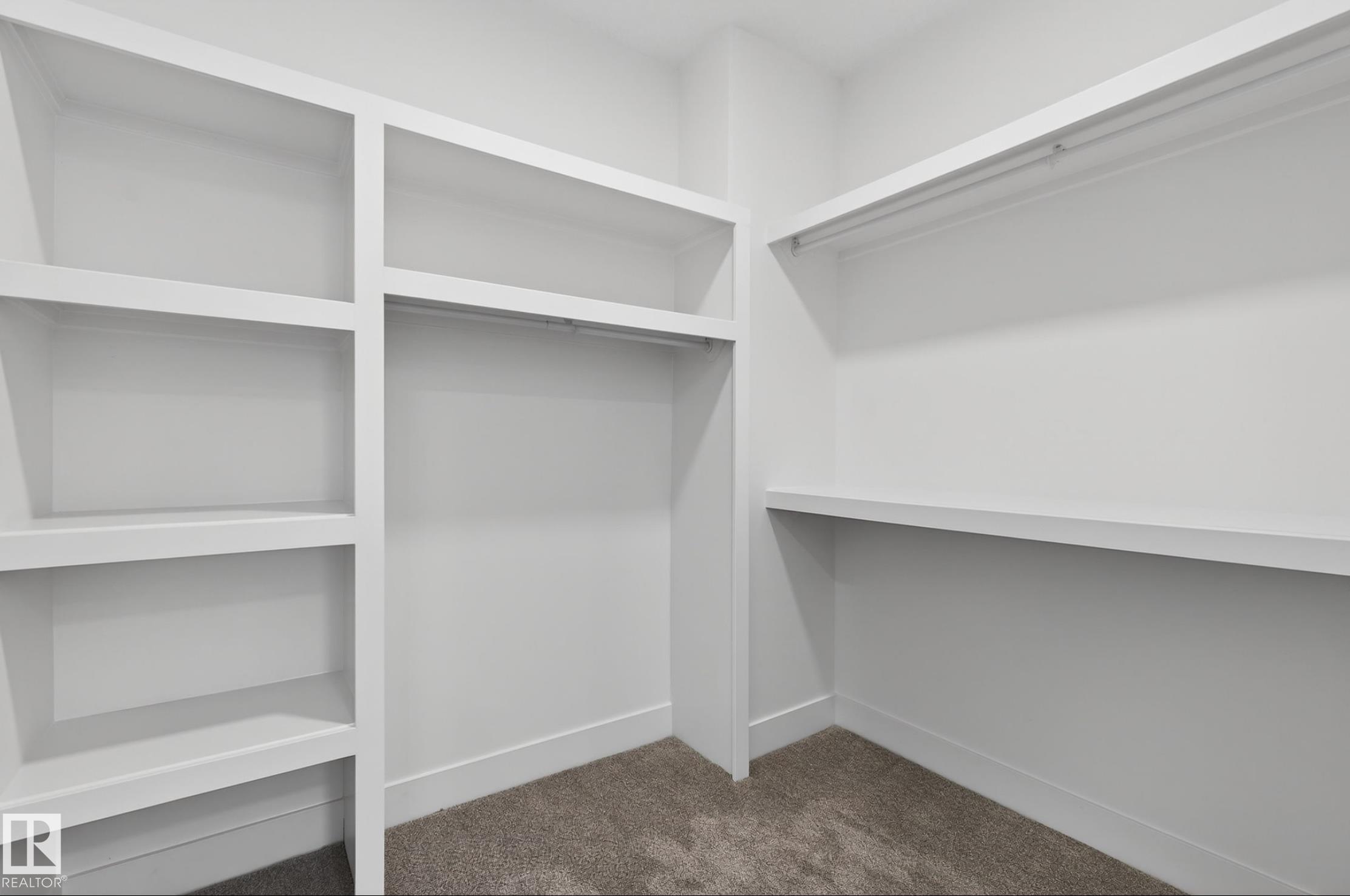 https://zimg.paragon.ice.com/ParagonImages/Property/PM/RAE/225401218/43/0/0/48b4e08f89c085fa71630ca7c6fb8ec9/1/22c1ab9094d7adfadf95fd2beb4edb4d/225401218-79e928bb-cba2-4b72-8842-e316bf13417e.JPG