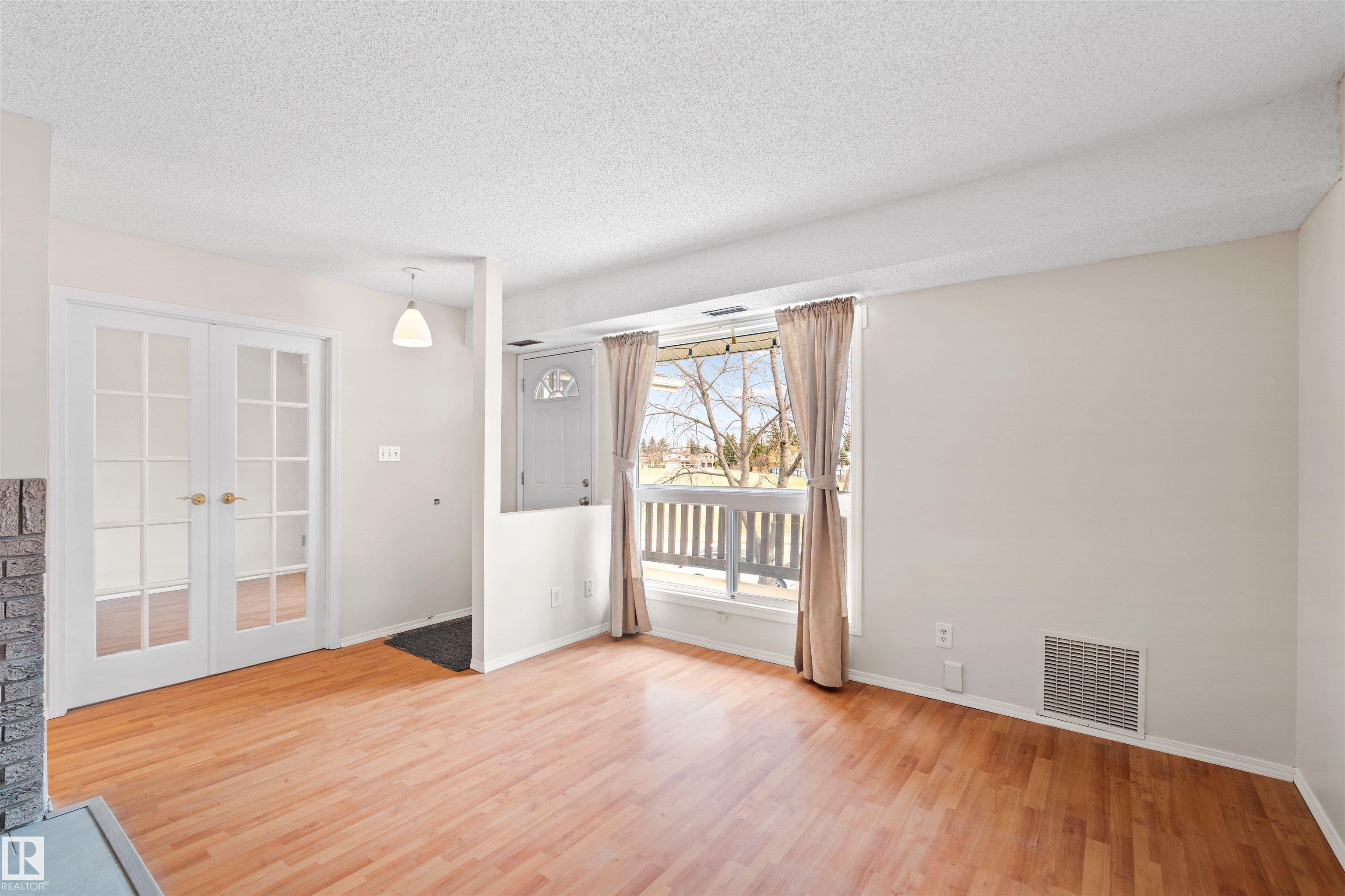 Picture for 1116 SADDLEBACK RD NW