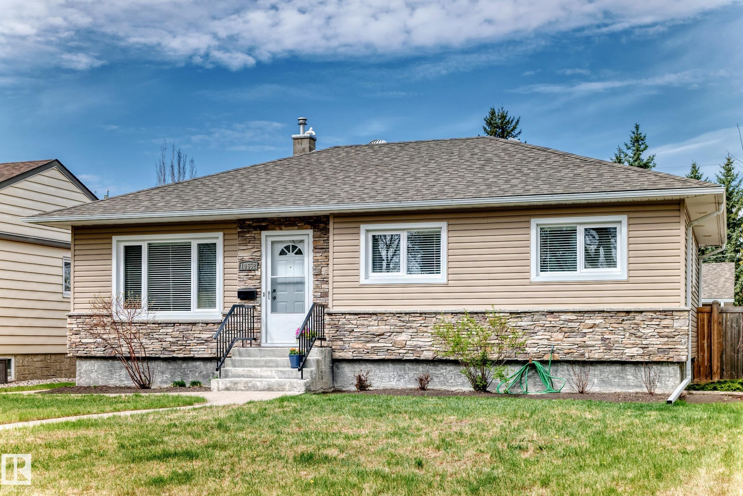10652 144 Street NW, Grovenor, Edmonton