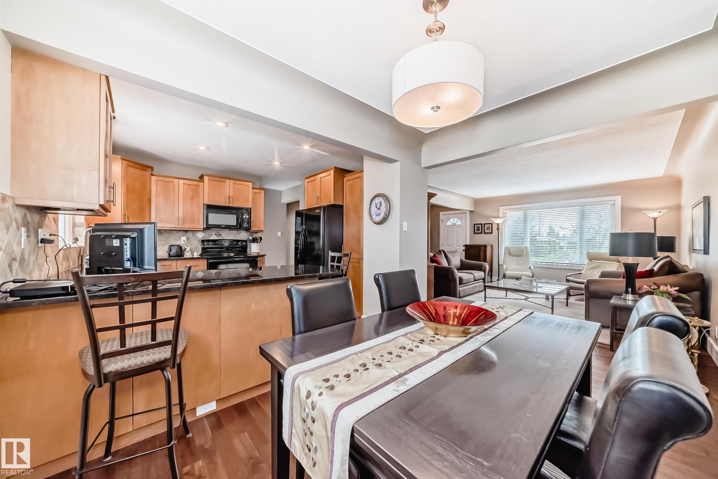 Photo 12 at 10652 144 Street NW, Grovenor, Edmonton