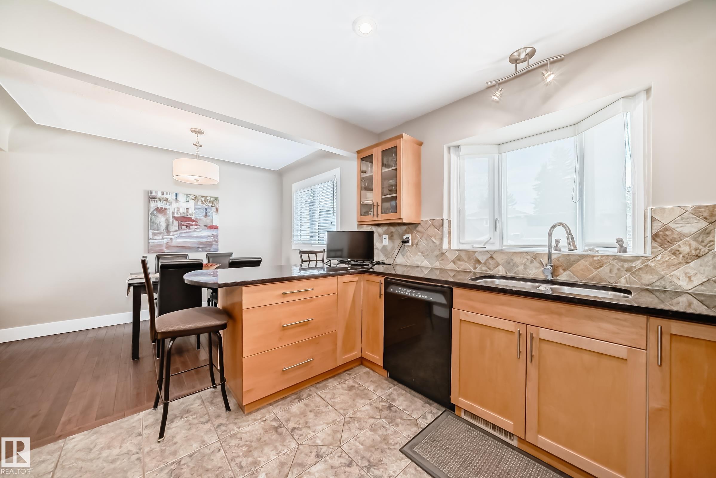Photo 15 at 10652 144 Street NW, Grovenor, Edmonton