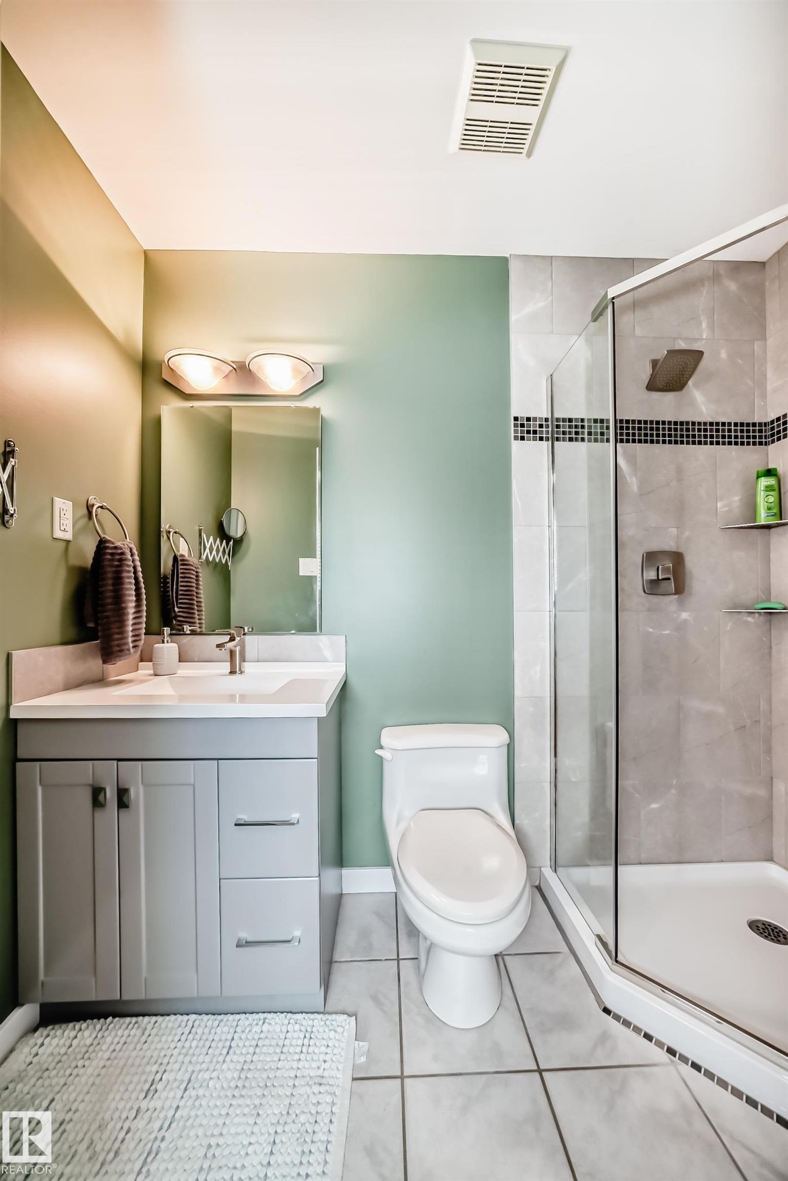 Photo 23 at 10652 144 Street NW, Grovenor, Edmonton
