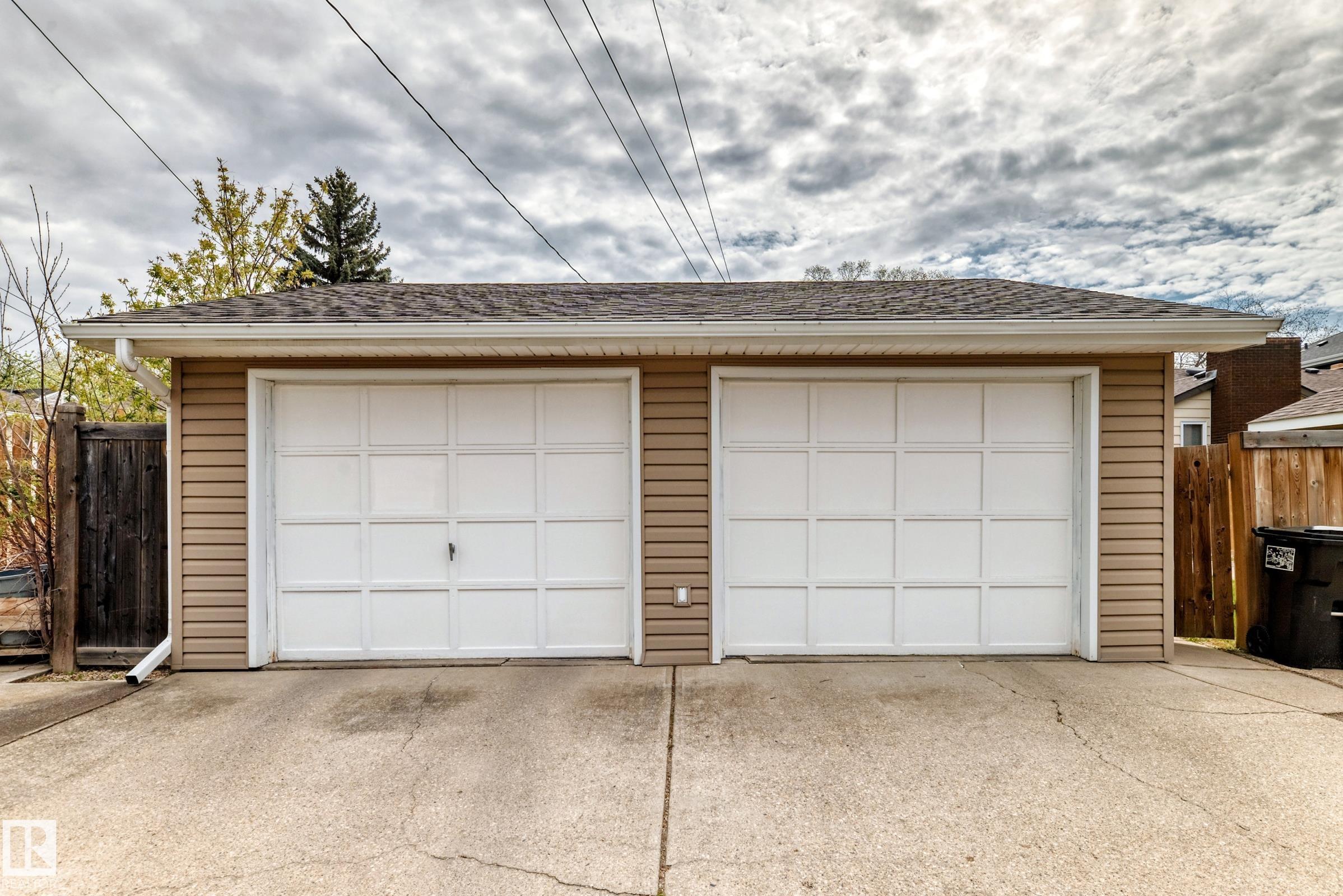 Photo 47 at 10652 144 Street NW, Grovenor, Edmonton