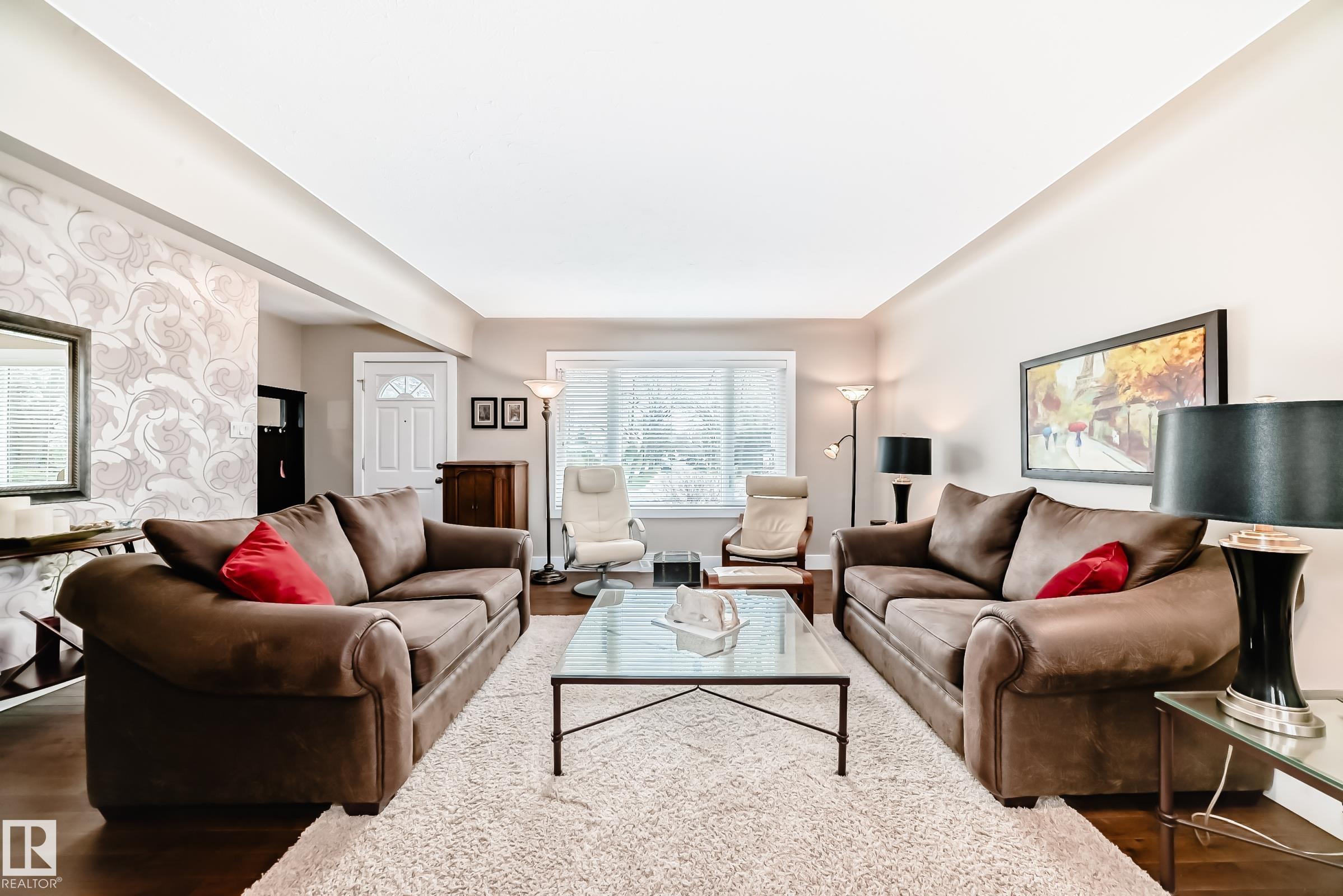Photo 6 at 10652 144 Street NW, Grovenor, Edmonton