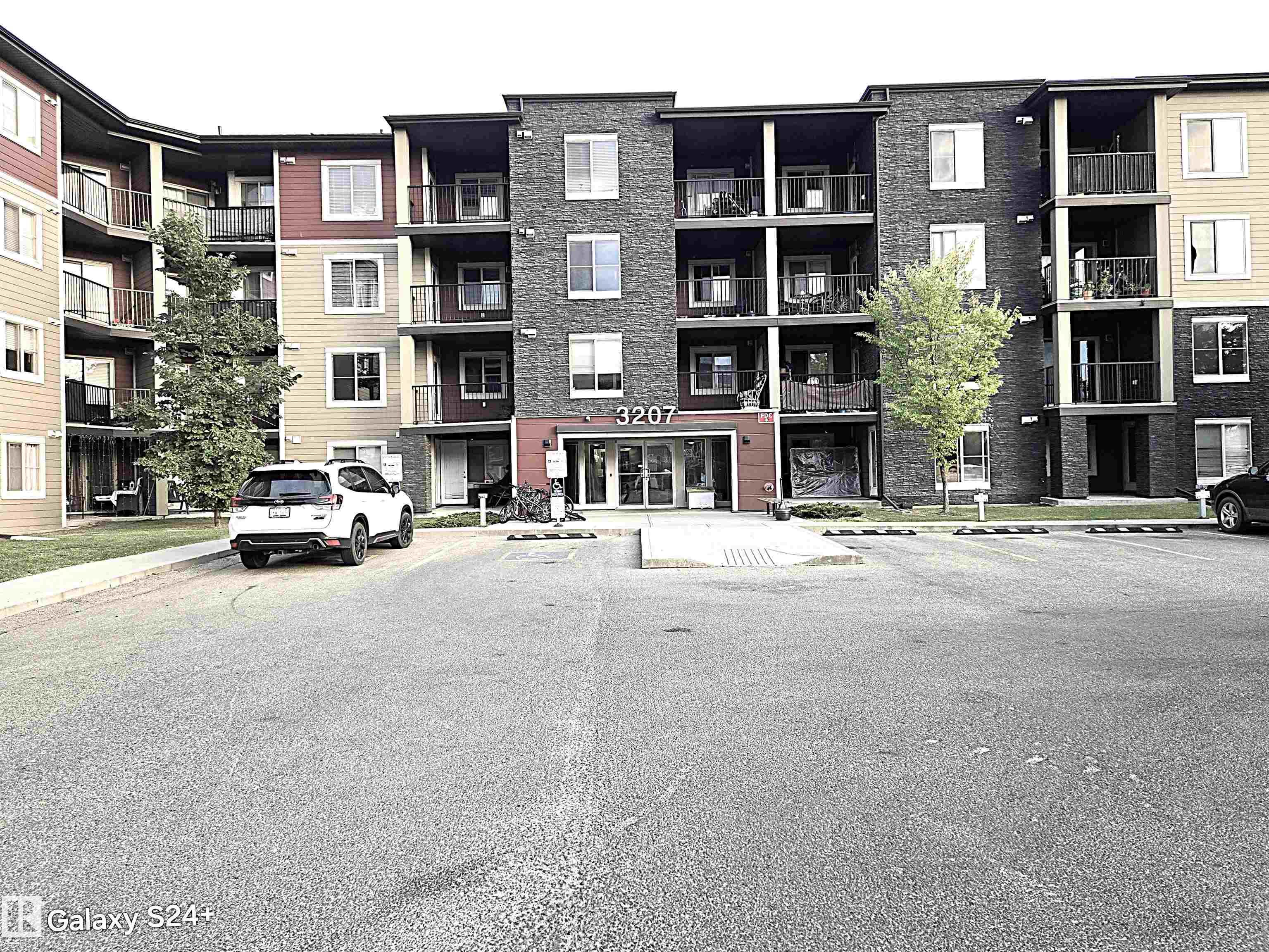 206 - 3207 James Mowatt Trail SW, Allard, Edmonton