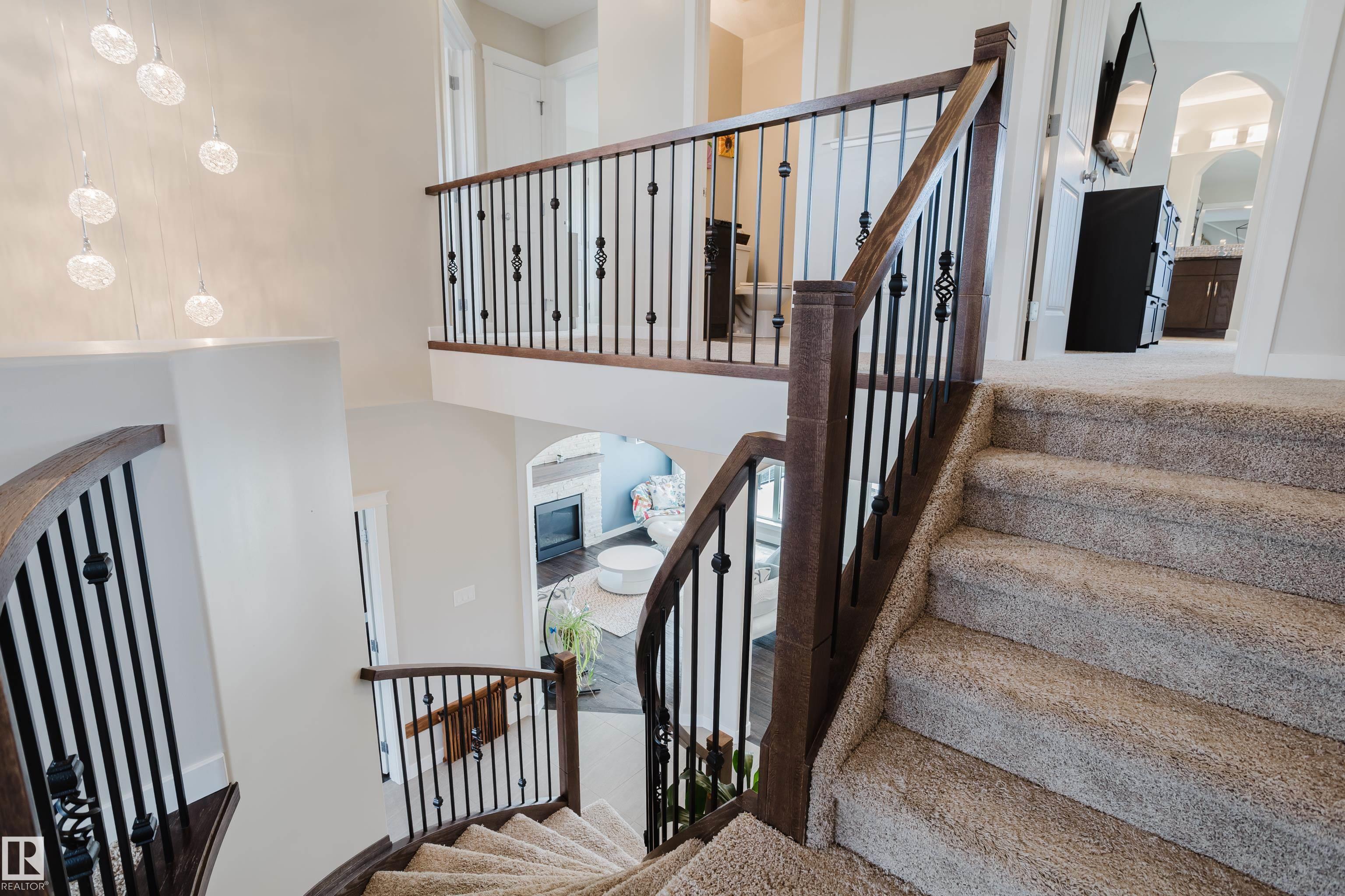 Photo 14 at 15807 11 Avenue SW, Glenridding Heights, Edmonton