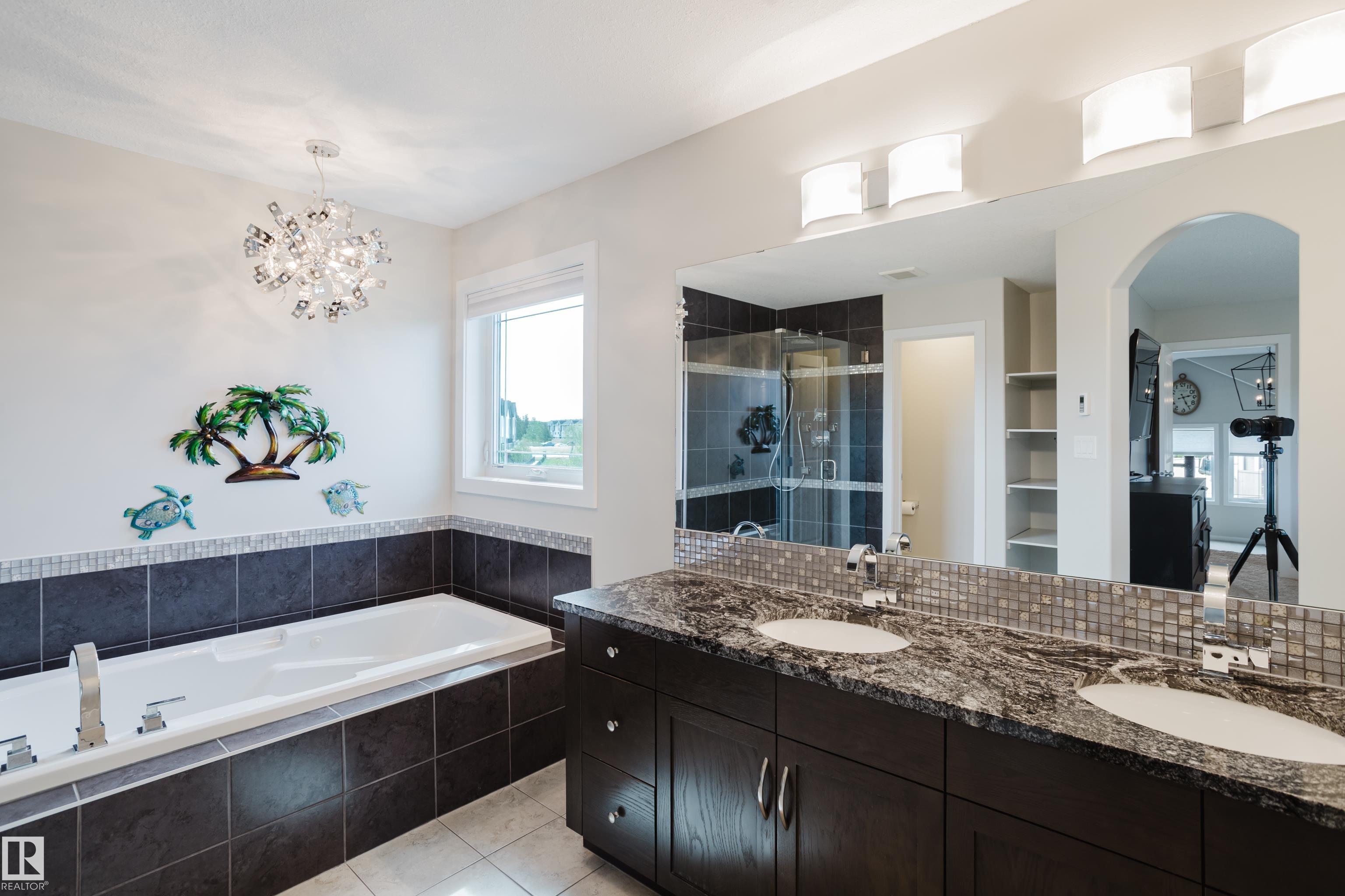 Photo 22 at 15807 11 Avenue SW, Glenridding Heights, Edmonton