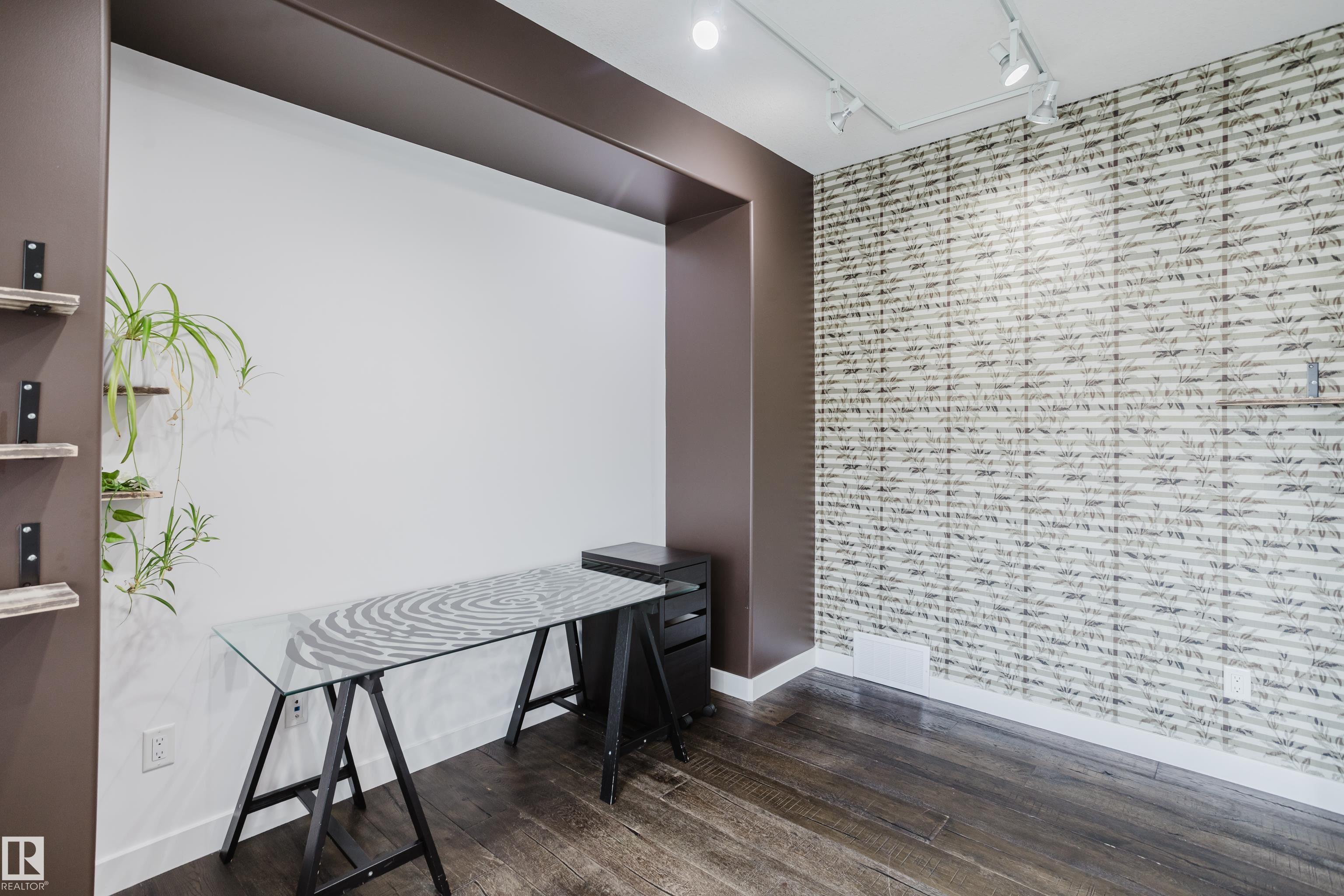 Photo 29 at 15807 11 Avenue SW, Glenridding Heights, Edmonton