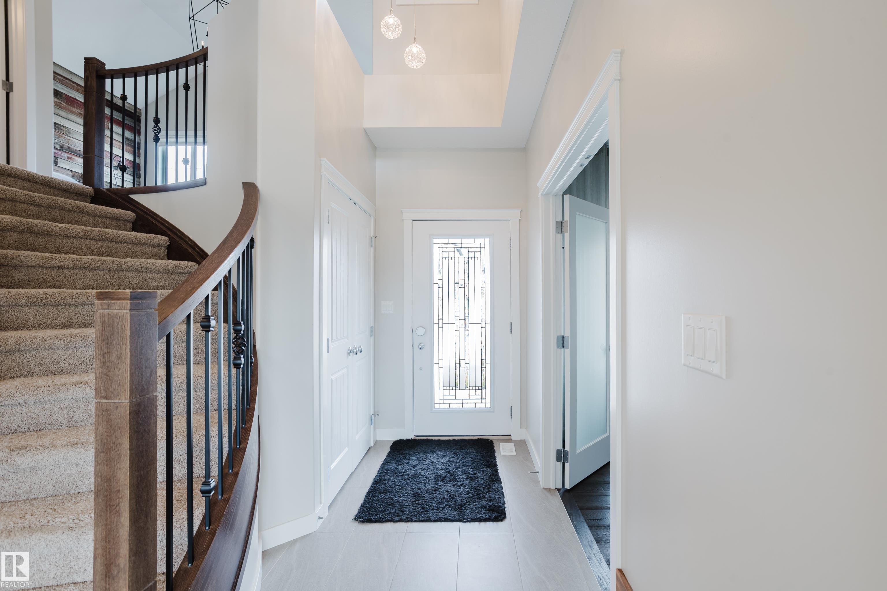 15807 11 Avenue SW, Glenridding Heights, Edmonton