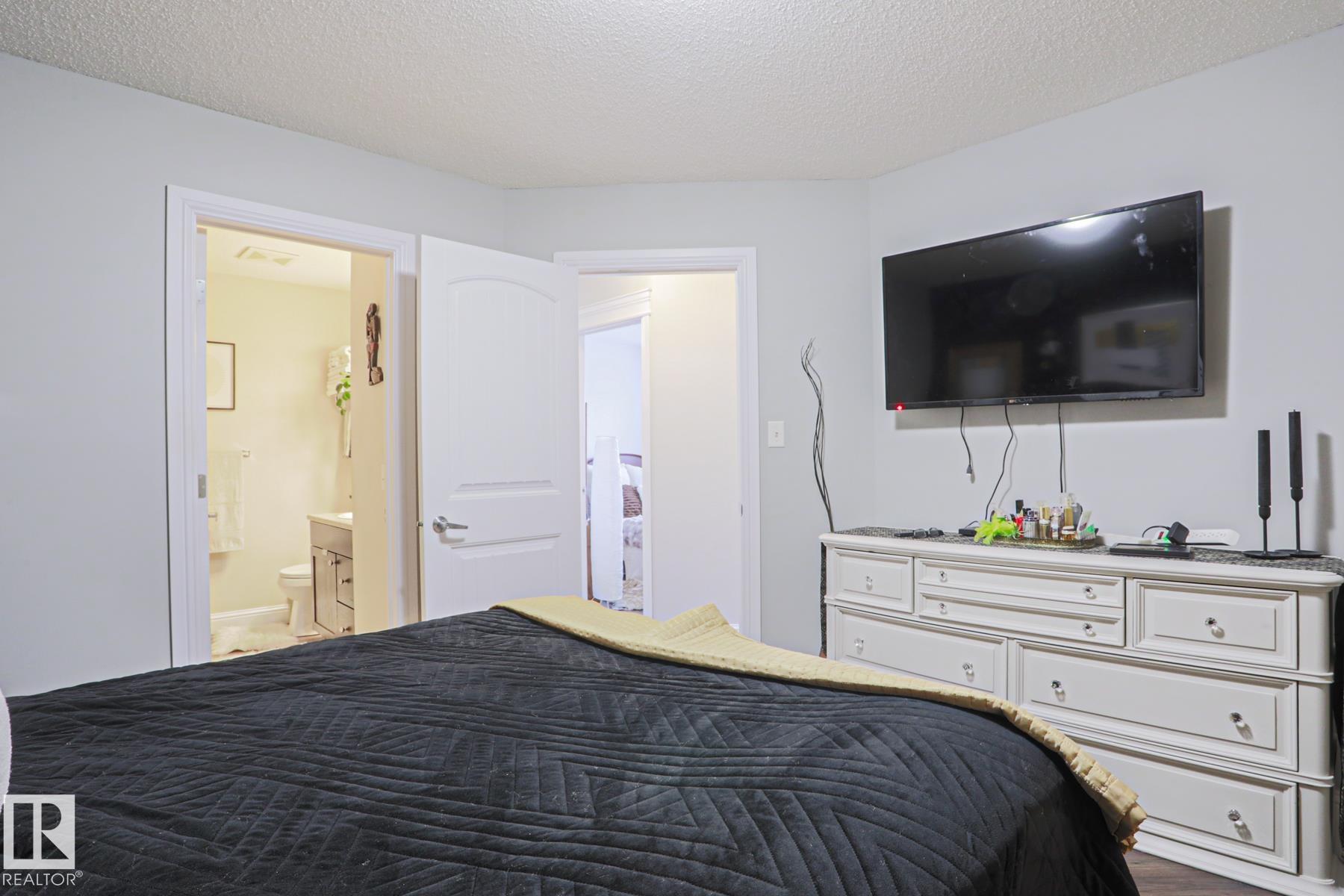 Photo 27 at 1621 64 Street SW, Walker, Edmonton