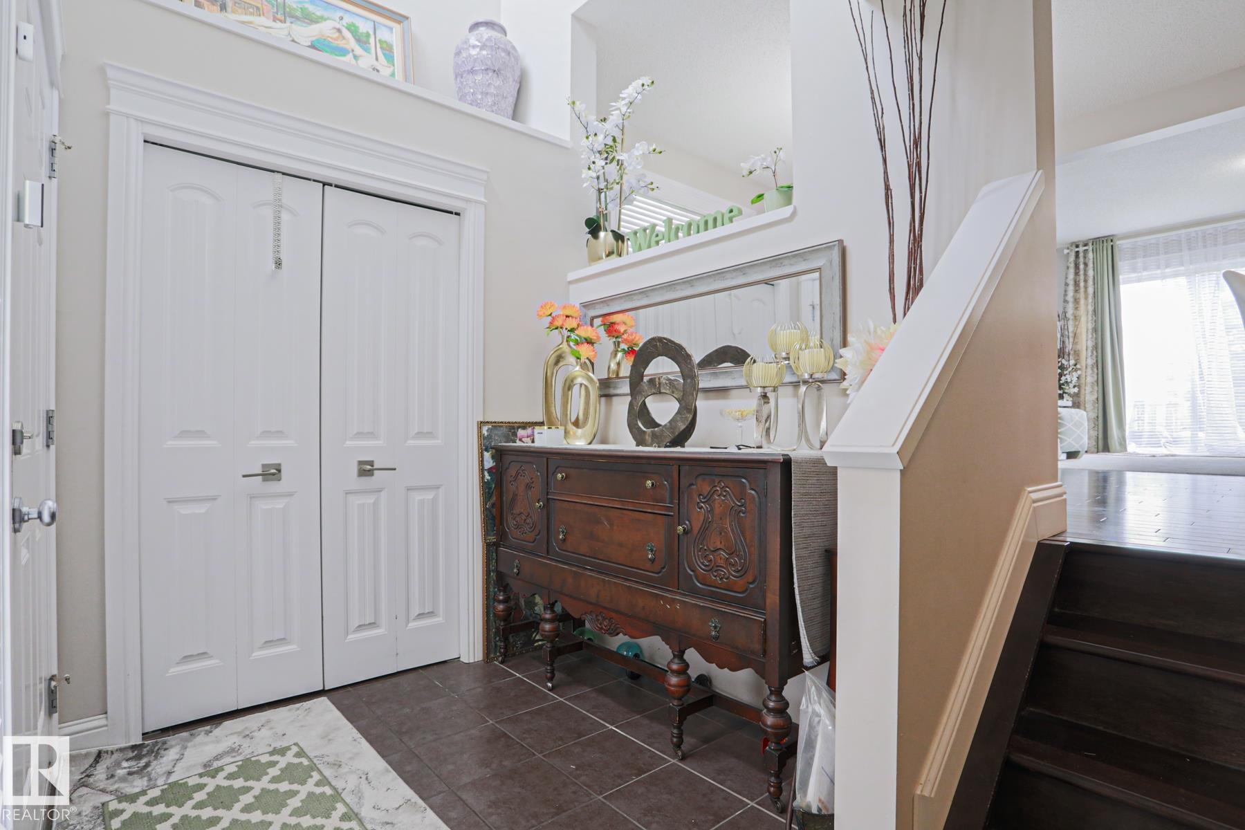 1621 64 Street SW, Walker, Edmonton