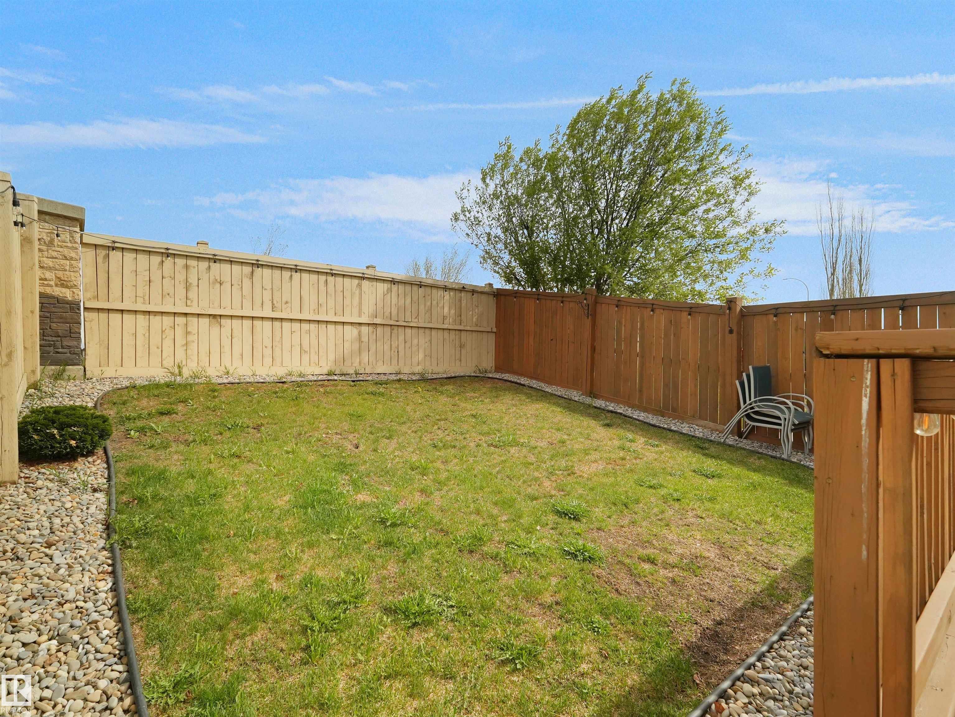 Photo 13 at 15926 10 Avenue SW, Glenridding Heights, Edmonton