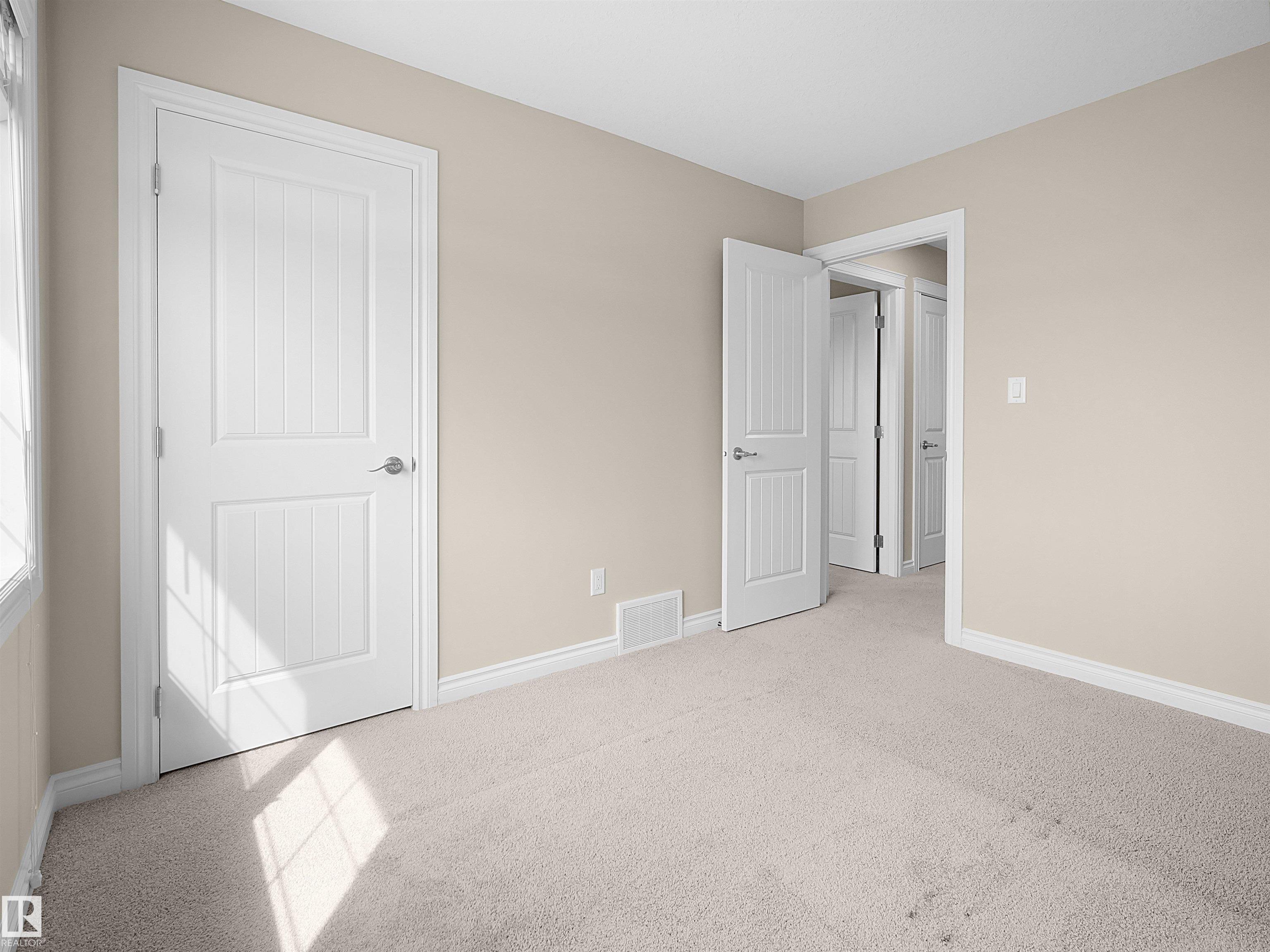 Photo 41 at 15926 10 Avenue SW, Glenridding Heights, Edmonton