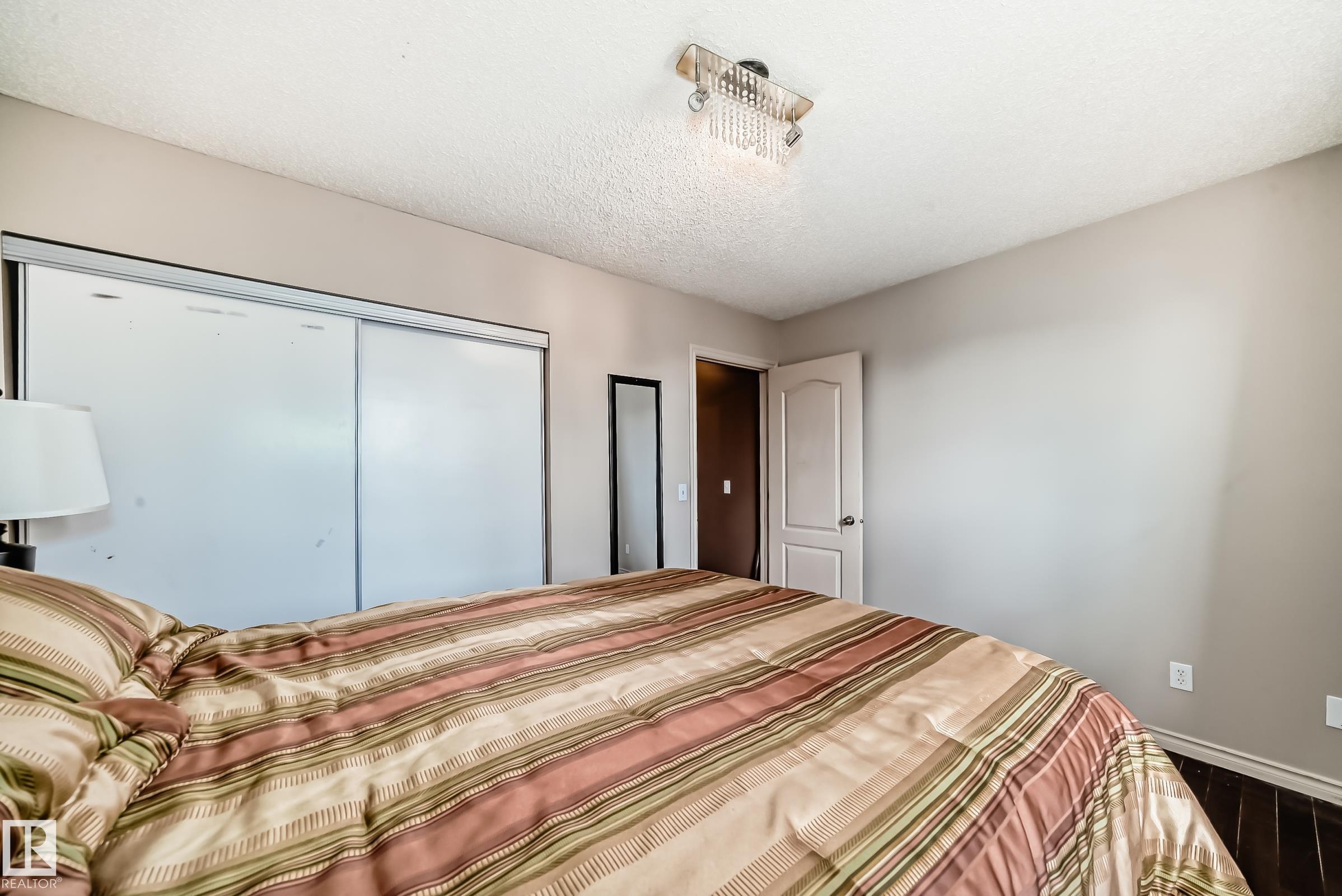 https://zimg.paragon.ice.com/ParagonImages/Property/PM/RAE/225401243/25/0/0/25c6c23868f557293440023e6bdb9908/1/2b28b3a3f24293e38d077bd700557782/225401243-503cfd3d-1b49-4a51-ad98-2c5d2cdbbf4b.JPG