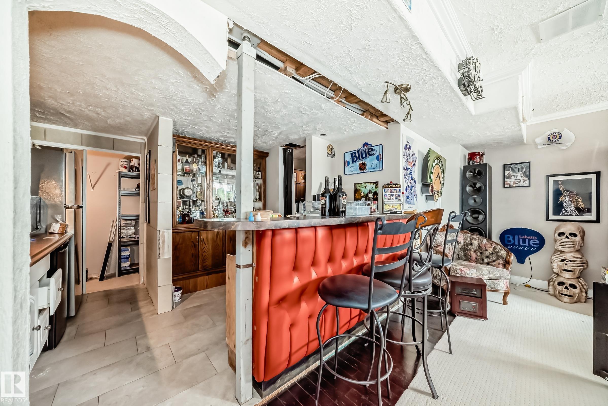 https://zimg.paragon.ice.com/ParagonImages/Property/PM/RAE/225401243/38/0/0/ff40241f86410d8c2bb74e87a7ffa0fd/1/2b28b3a3f24293e38d077bd700557782/225401243-67f0c0a0-a7d3-499a-802b-21026a1ef9b1.JPG