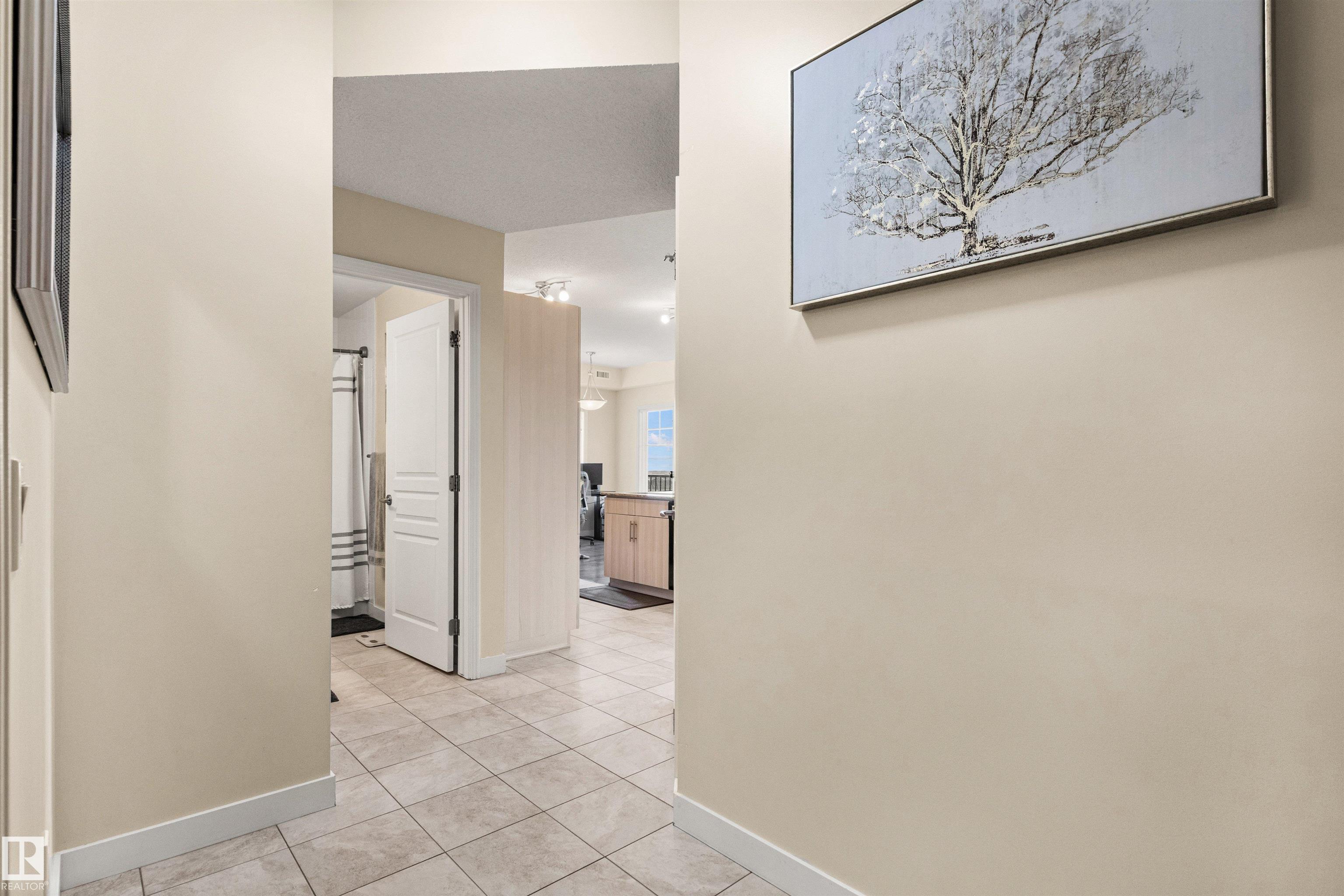 Photo 6 at 2412 - 4 Augustine Crescent, Aspen Trails, Sherwood Park