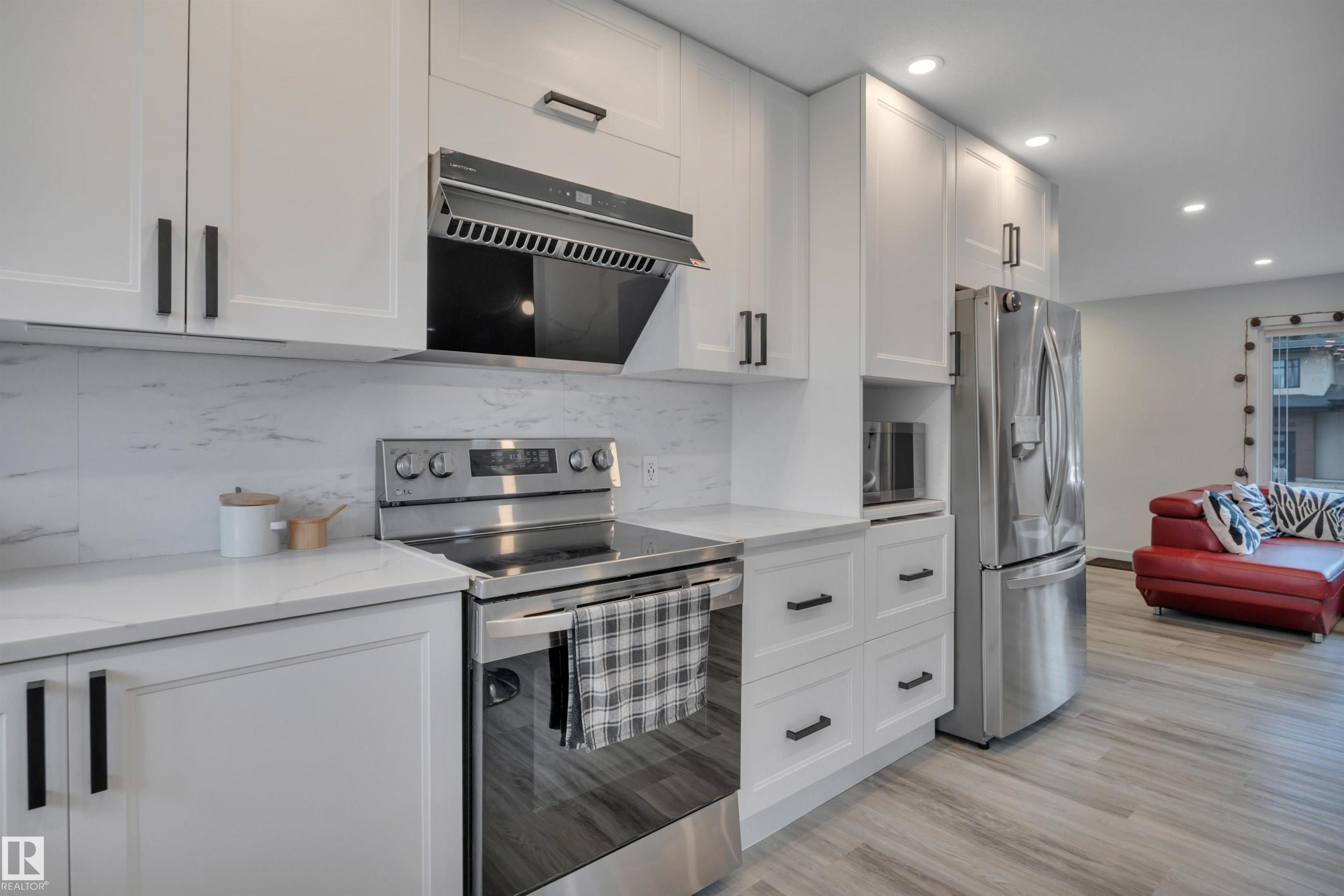 Picture for 6011 107 ST NW