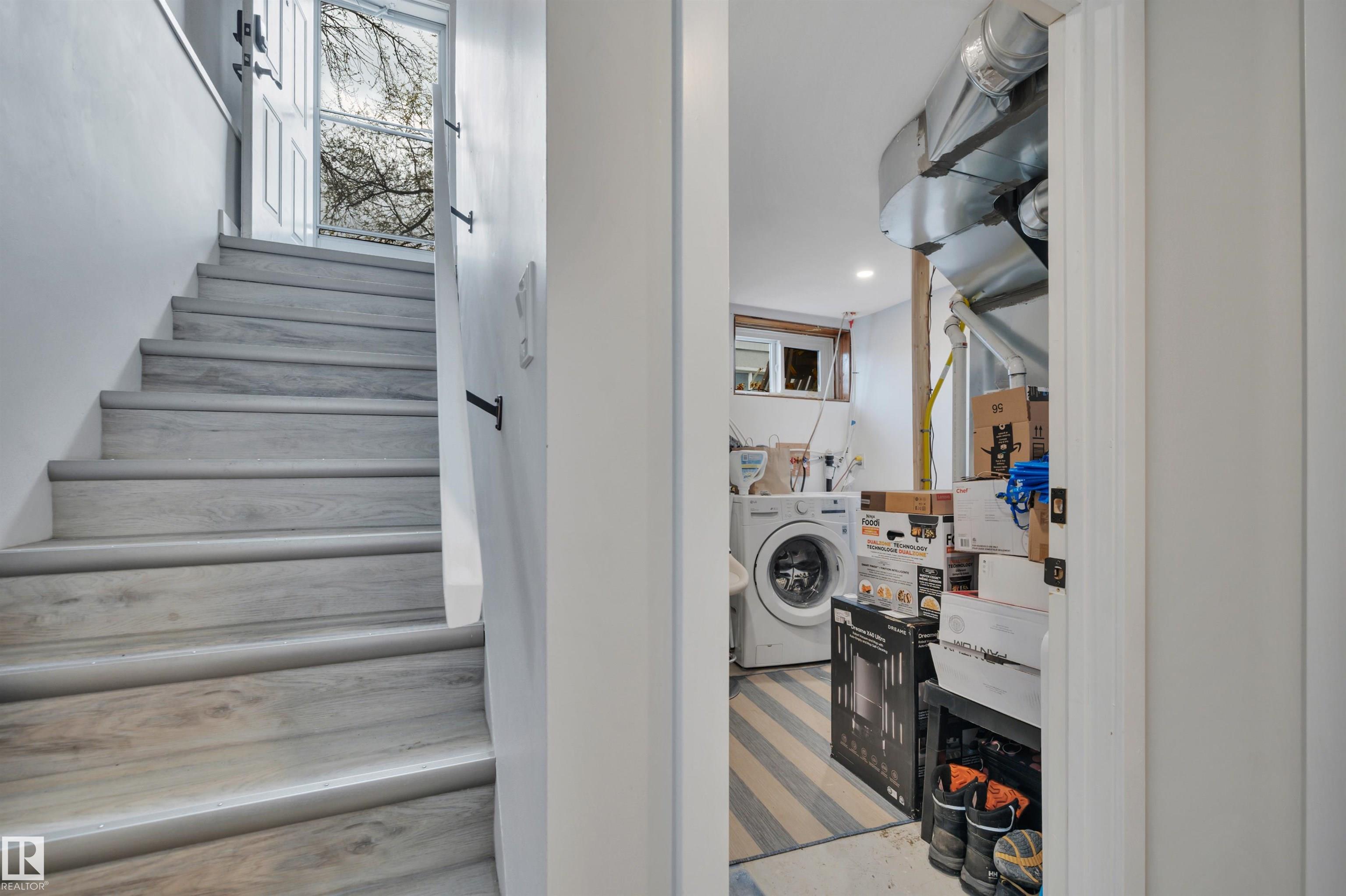 https://zimg.paragon.ice.com/ParagonImages/Property/PM/RAE/225401255/45/0/0/d1f65f54a8e94c14cb7912e6199df324/1/35ad29b0dcf7dd13a6a9654be3d67fd9/225401255-111d893f-710a-473e-901b-e363942b5ec7.JPG