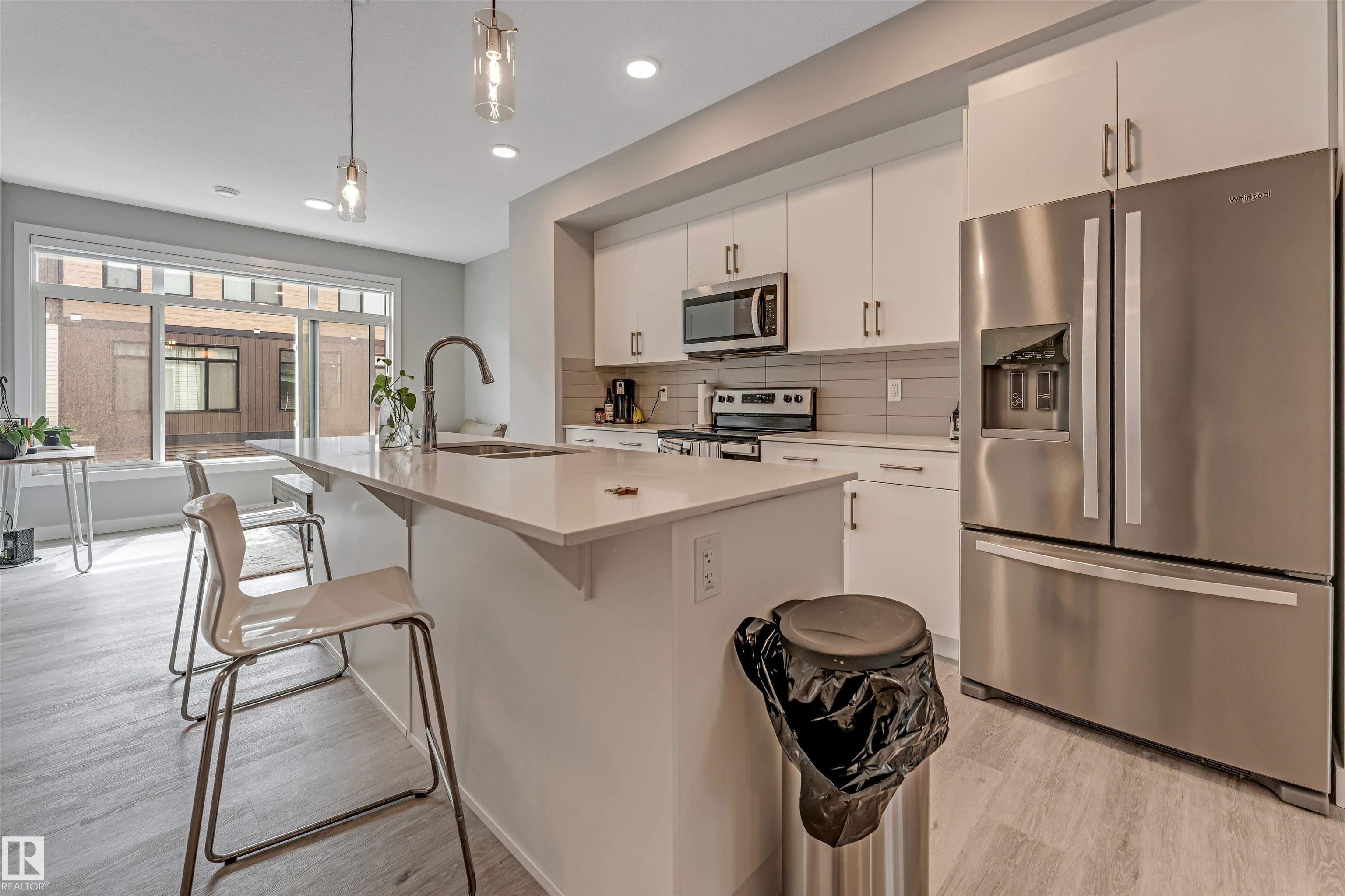 41 50 Ebony Boulevard, Emerald Hills, Sherwood Park