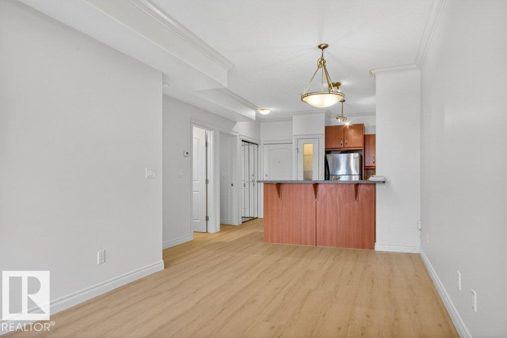 https://zimg.paragon.ice.com/ParagonImages/Property/PM/RAE/225401271/15/0/0/aa240ae0bc17d8530cd1f708223894fd/1/ad027bc955204cb1607ce53568df3a35/225401271-f540e9ca-0e76-4538-88ee-92a947ba86ae.JPG