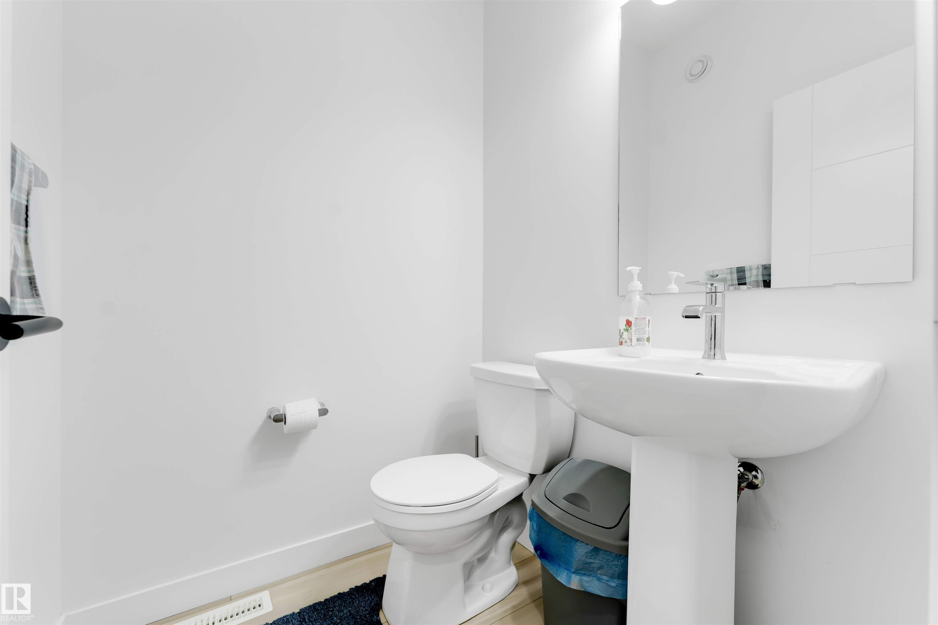https://zimg.paragon.ice.com/ParagonImages/Property/PM/RAE/225401277/43/0/0/1c1d0f7405860fcc9b1b136f1fb7d36b/1/6854ddd0bcf045875228968348232683/225401277-a37c2410-99f8-483f-ac59-3d2cf21adb05.JPG