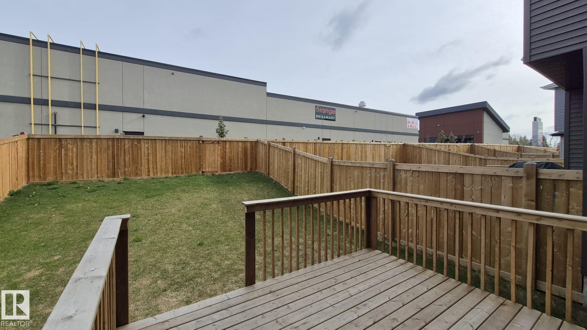 https://zimg.paragon.ice.com/ParagonImages/Property/PM/RAE/225401280/45/0/0/d843cbc85c8d2b5f03882ce8361e5773/1/0b9e3bfcd75961dd339b5c2995193f9a/225401280-c0133e9f-4924-4370-95f6-98b34a15088c.JPG