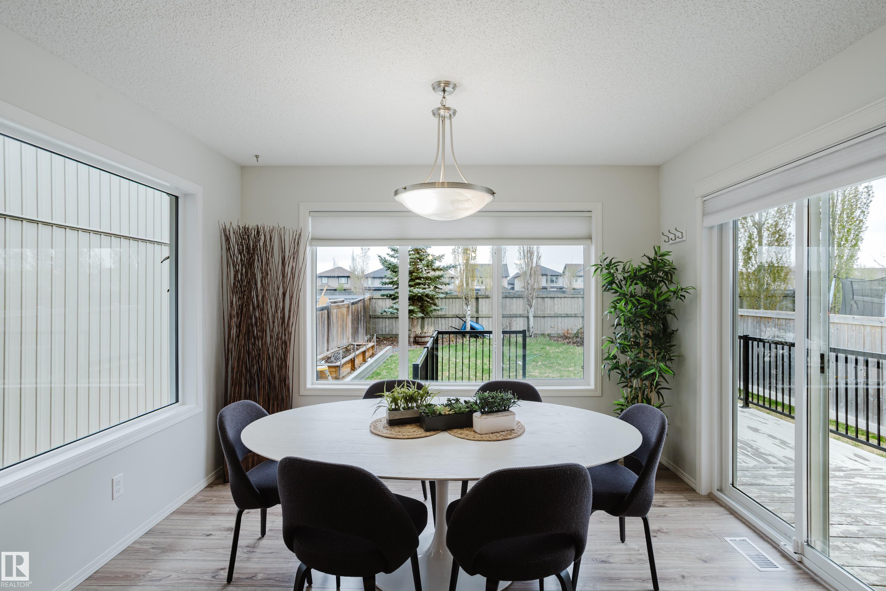 https://zimg.paragon.ice.com/ParagonImages/Property/PM/RAE/225401281/22/0/0/a0156734359a590d84a237c516322919/1/9529adc73eacf98ed72578aee0809746/225401281-7d7e3d6e-58eb-4c0b-895c-fe1f7481e506.JPG