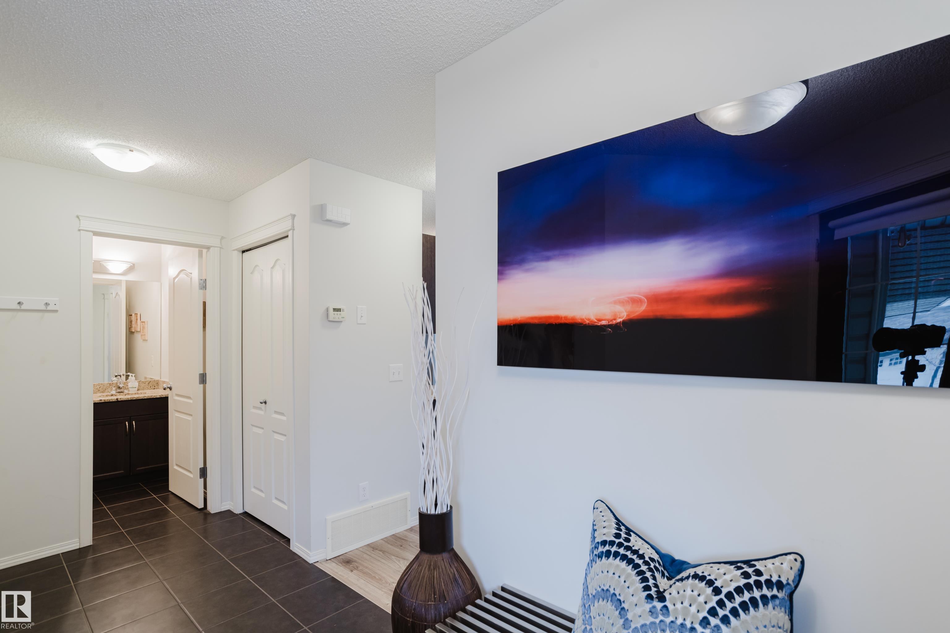 Picture for 527 171 ST SW