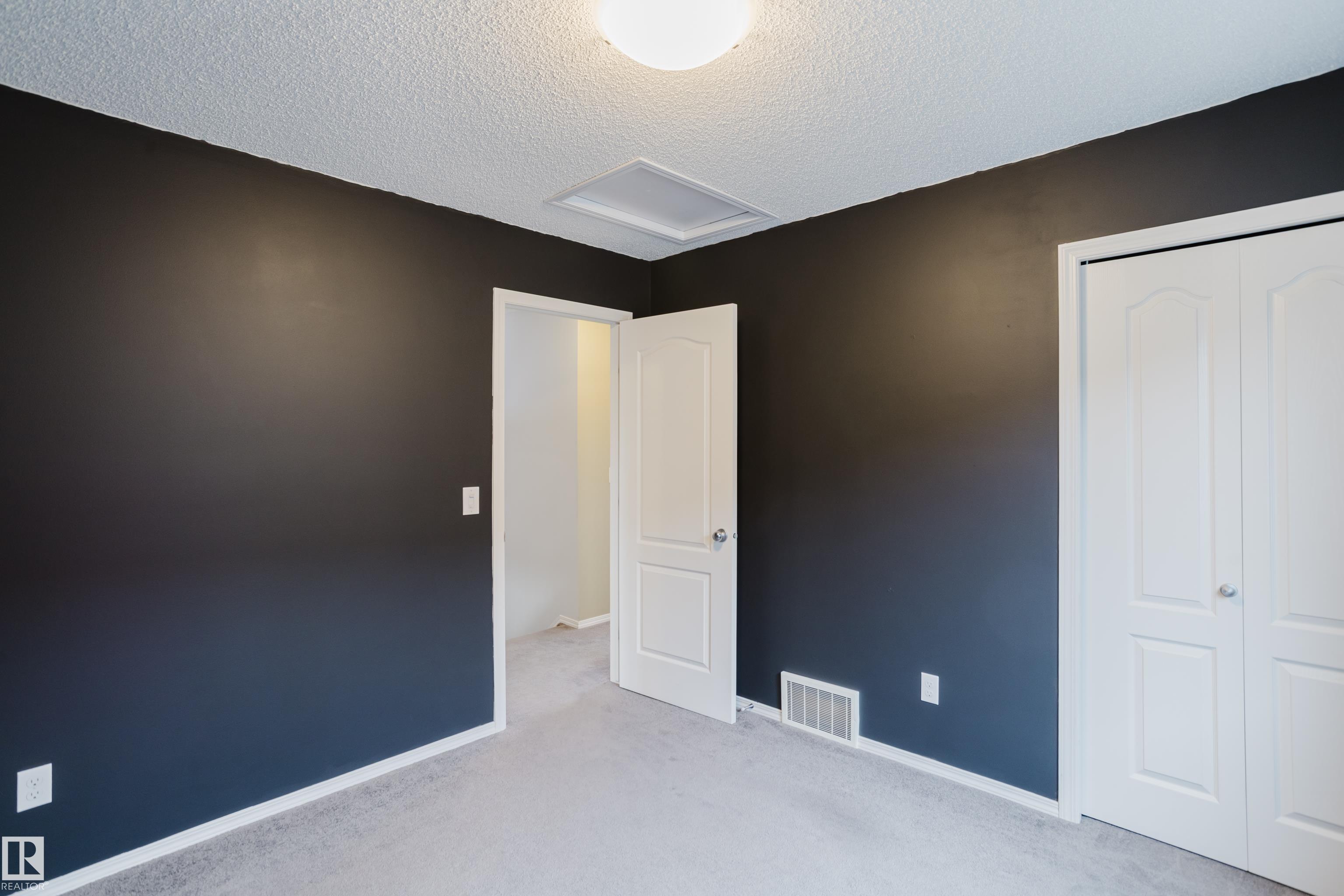 https://zimg.paragon.ice.com/ParagonImages/Property/PM/RAE/225401281/39/0/0/f585e4700d9b785eac6e6b8643ff46fc/1/9529adc73eacf98ed72578aee0809746/225401281-44a08a36-880c-47de-af83-1c42abf28278.JPG
