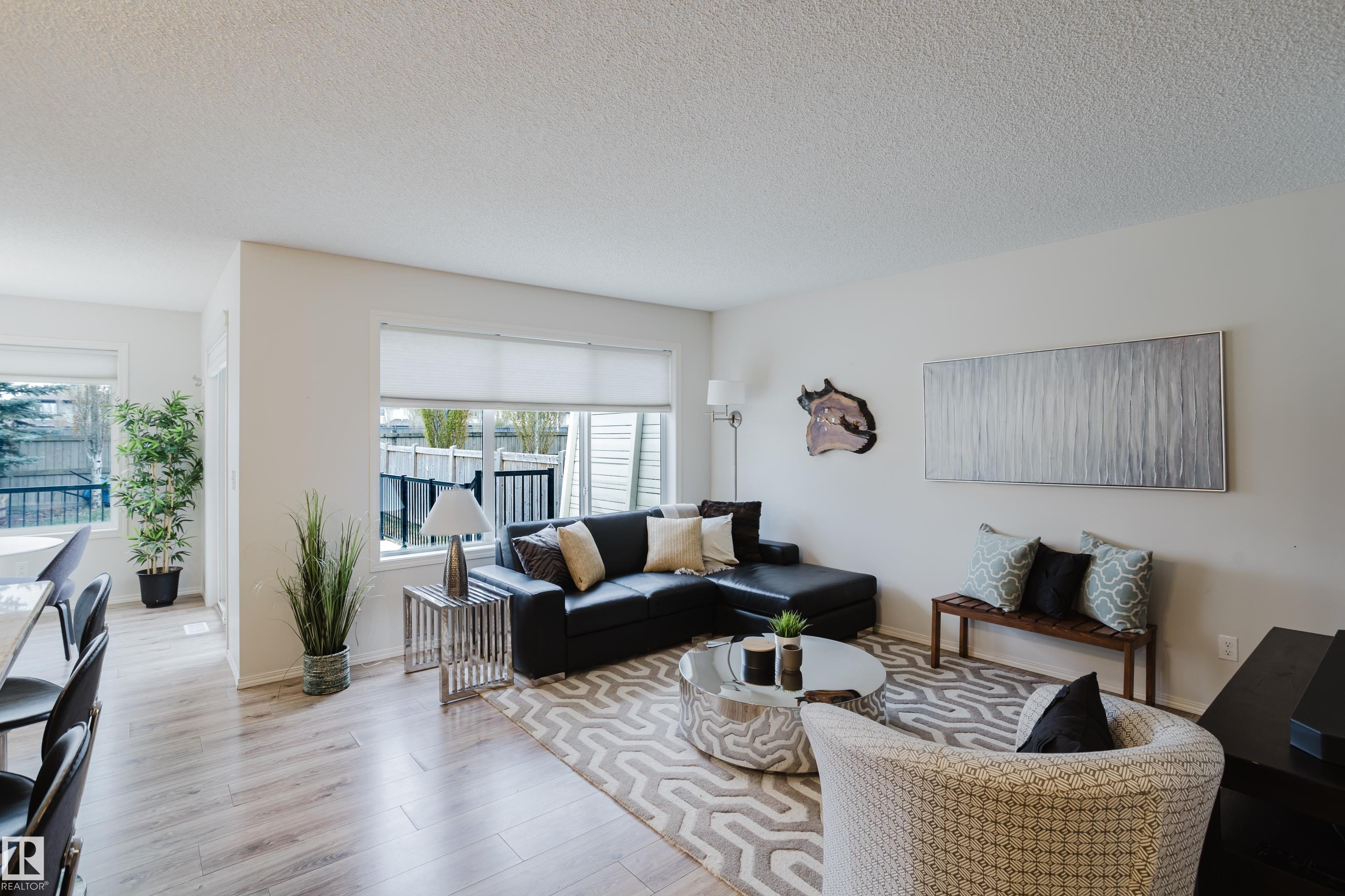 Picture for 527 171 ST SW