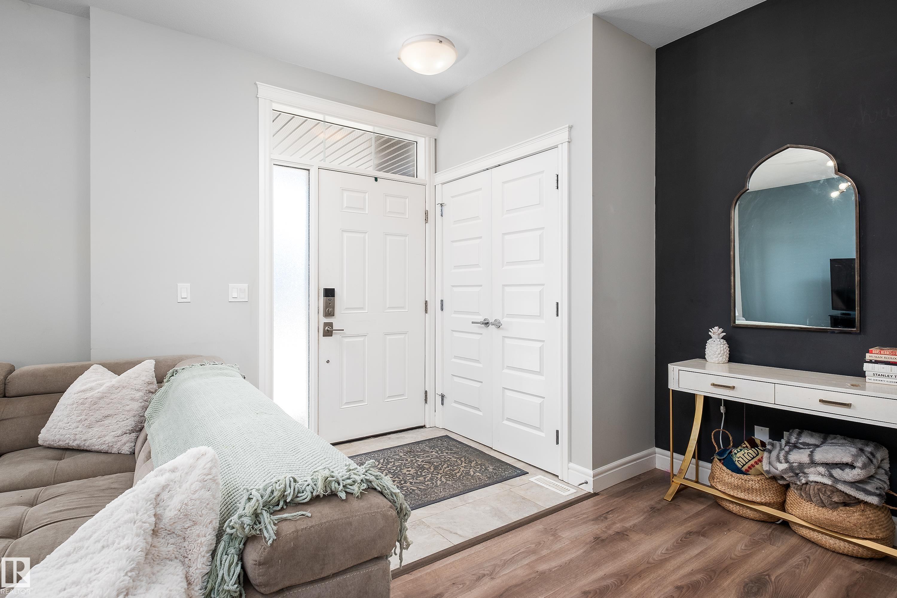 https://zimg.paragon.ice.com/ParagonImages/Property/PM/RAE/225401282/1/0/0/dd82f67885d790fcde76a0506269e91b/1/a6ad61b51a0065d0bf6498f046080c13/225401282-18a0d8e1-e0e1-4470-8dc8-6d00024e9383.JPG