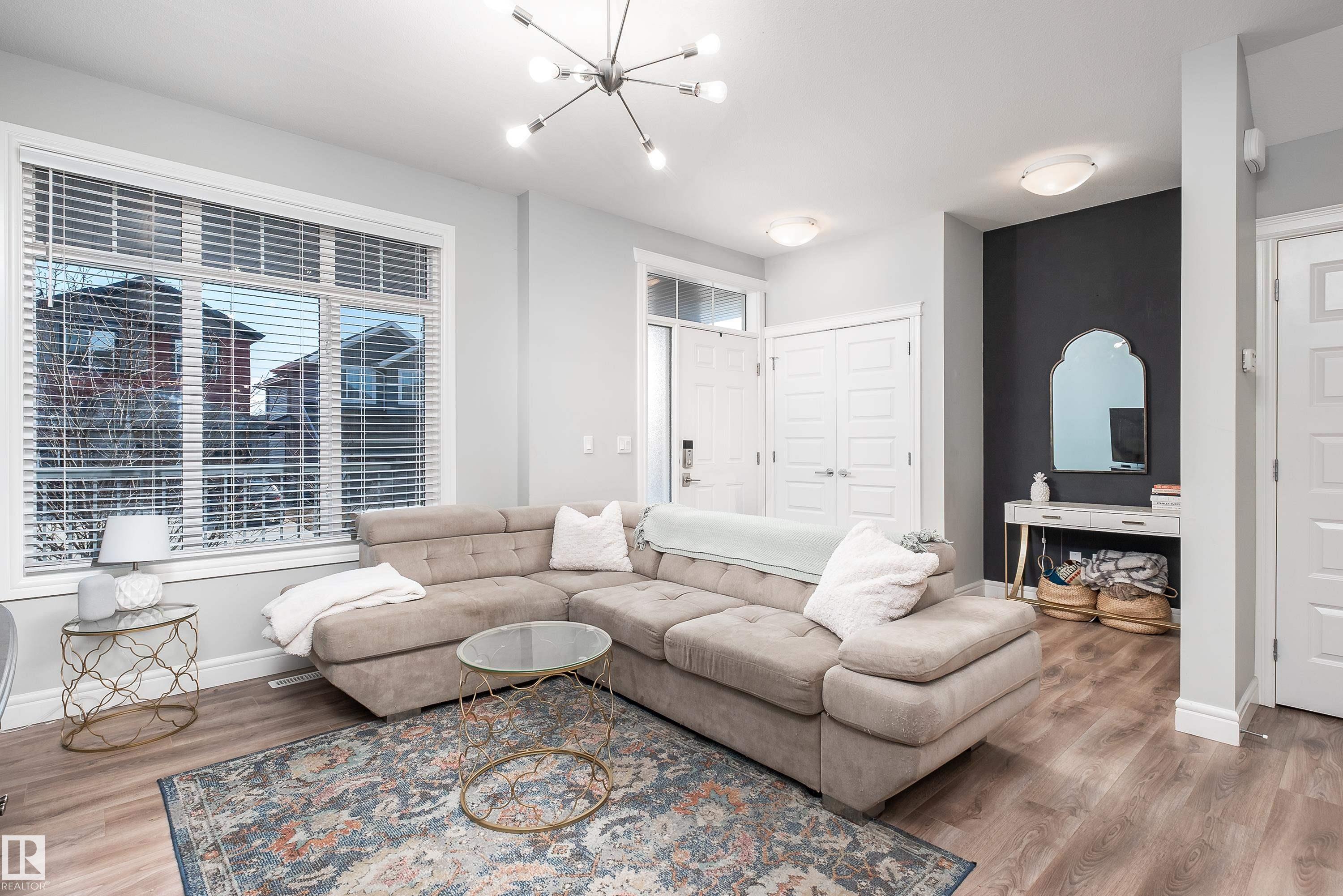 https://zimg.paragon.ice.com/ParagonImages/Property/PM/RAE/225401282/3/0/0/5188ca3e525c4c4017540ee21a0fef97/1/a6ad61b51a0065d0bf6498f046080c13/225401282-f835a3b0-bfea-45f8-a31f-855a0f7067c5.JPG