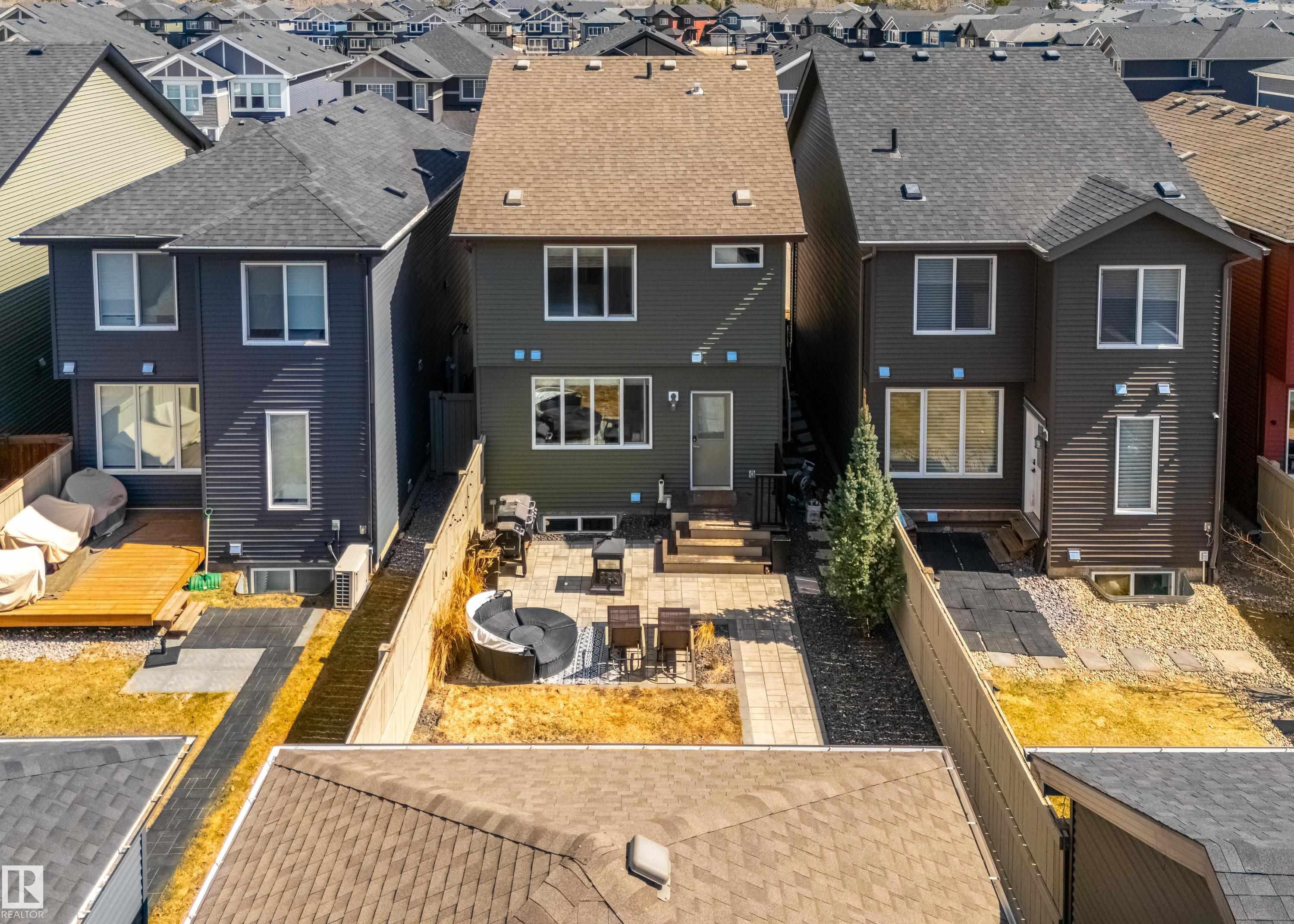 https://zimg.paragon.ice.com/ParagonImages/Property/PM/RAE/225401282/38/0/0/73bd470c5d6f0a25e333221fa5275ab9/1/a6ad61b51a0065d0bf6498f046080c13/225401282-929203a1-dfeb-44bb-bda6-c4e7537cc92b.JPG