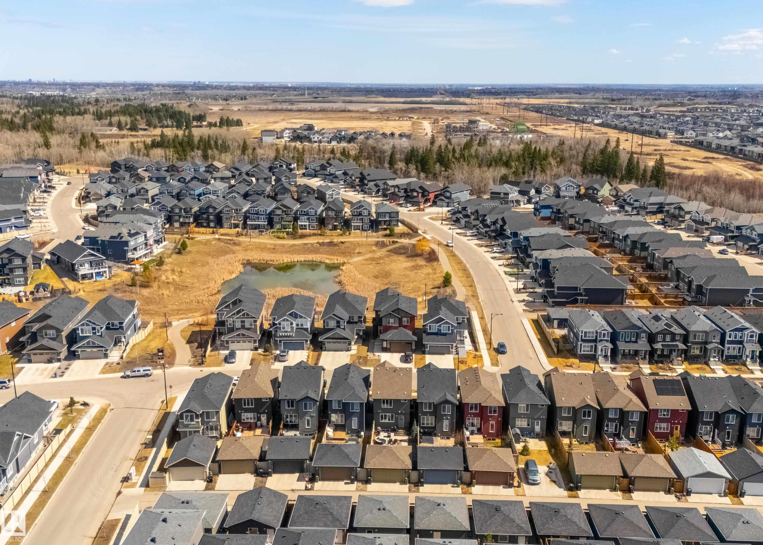 https://zimg.paragon.ice.com/ParagonImages/Property/PM/RAE/225401282/40/0/0/1dea293e295d5af560c5ce61fe5ec441/1/a6ad61b51a0065d0bf6498f046080c13/225401282-3da814f6-3705-4439-93aa-5922bbf4bdeb.JPG