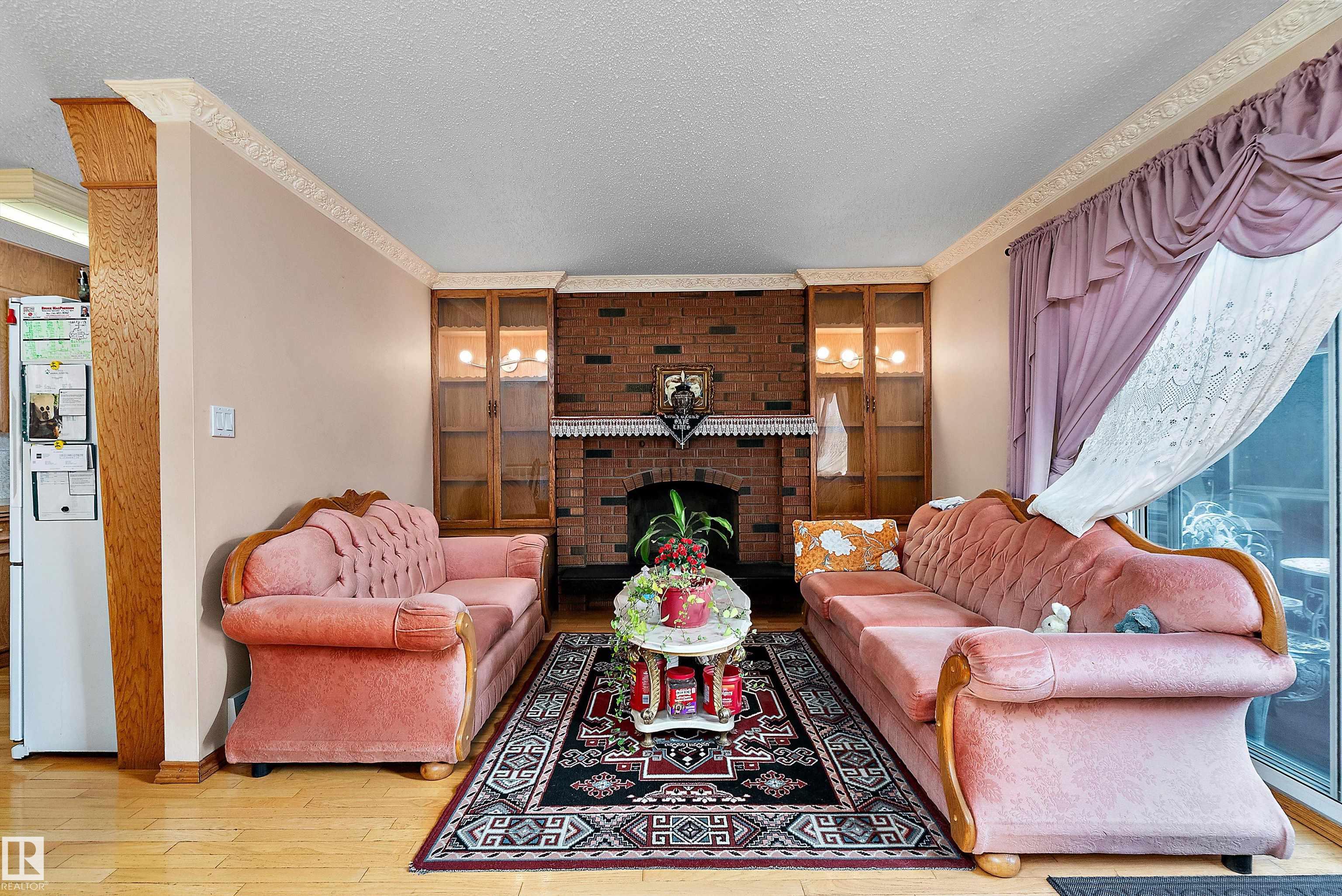 Photo 21 at 15907 101 Street NW, Beaumaris, Edmonton
