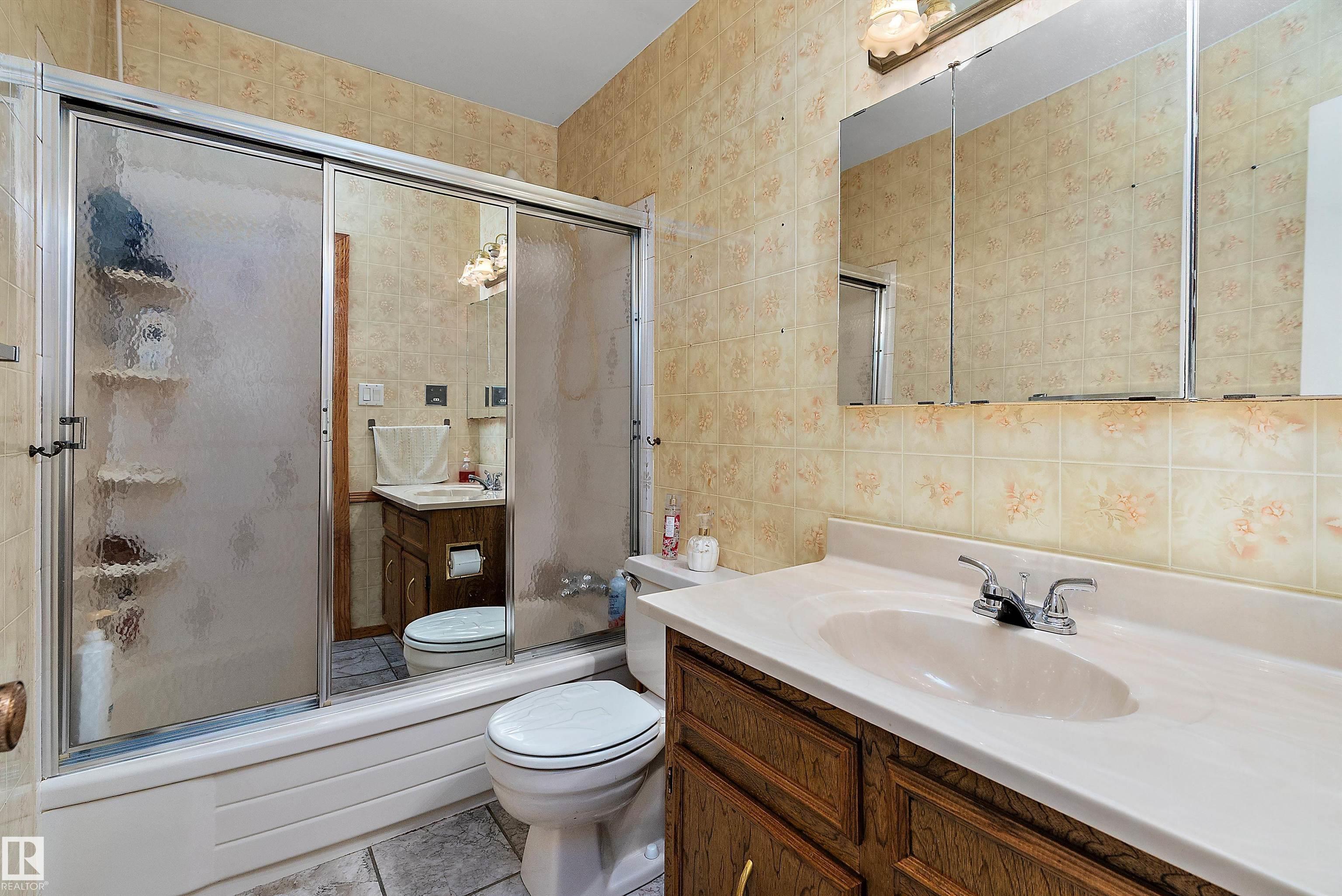 Photo 23 at 15907 101 Street NW, Beaumaris, Edmonton