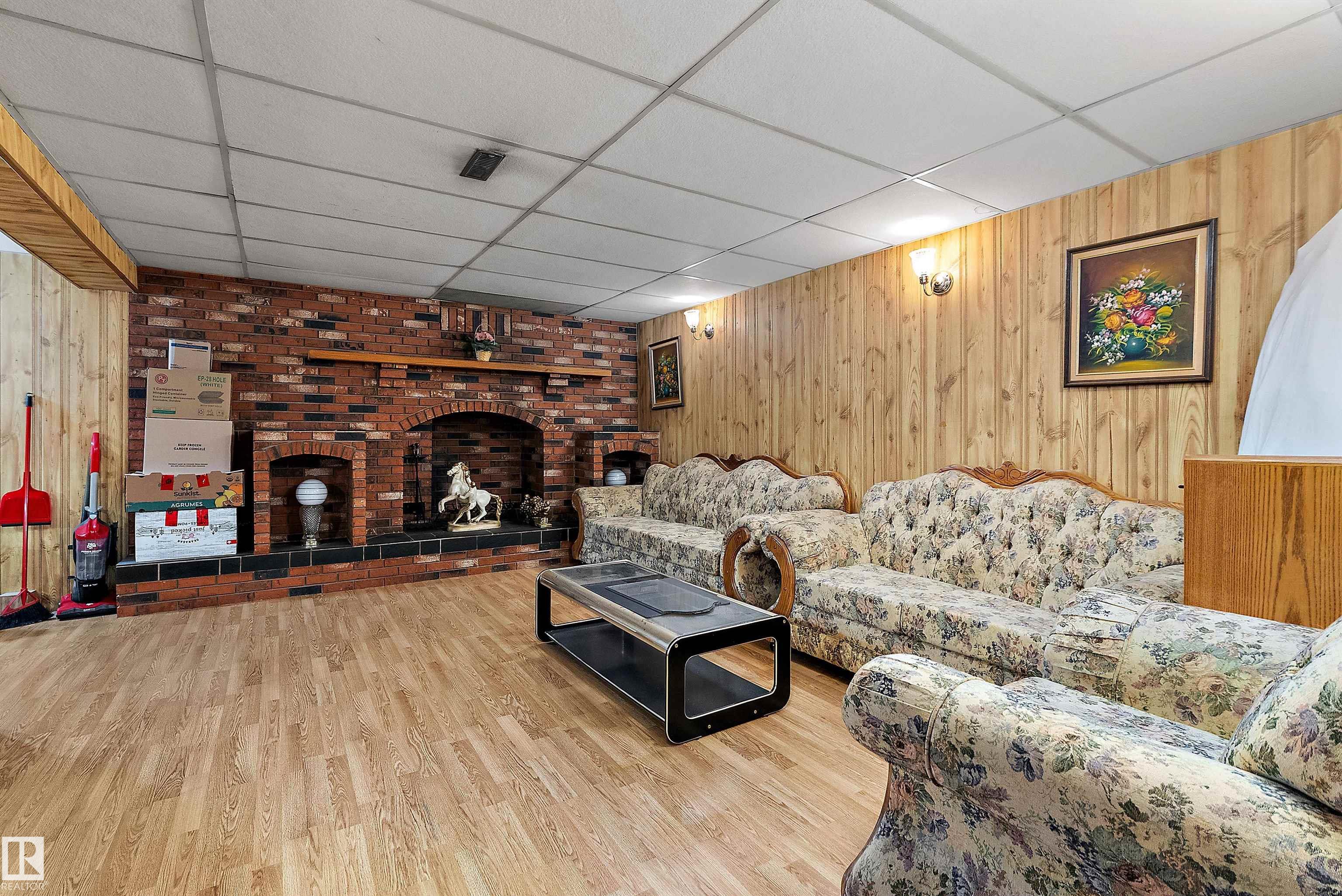 Photo 41 at 15907 101 Street NW, Beaumaris, Edmonton