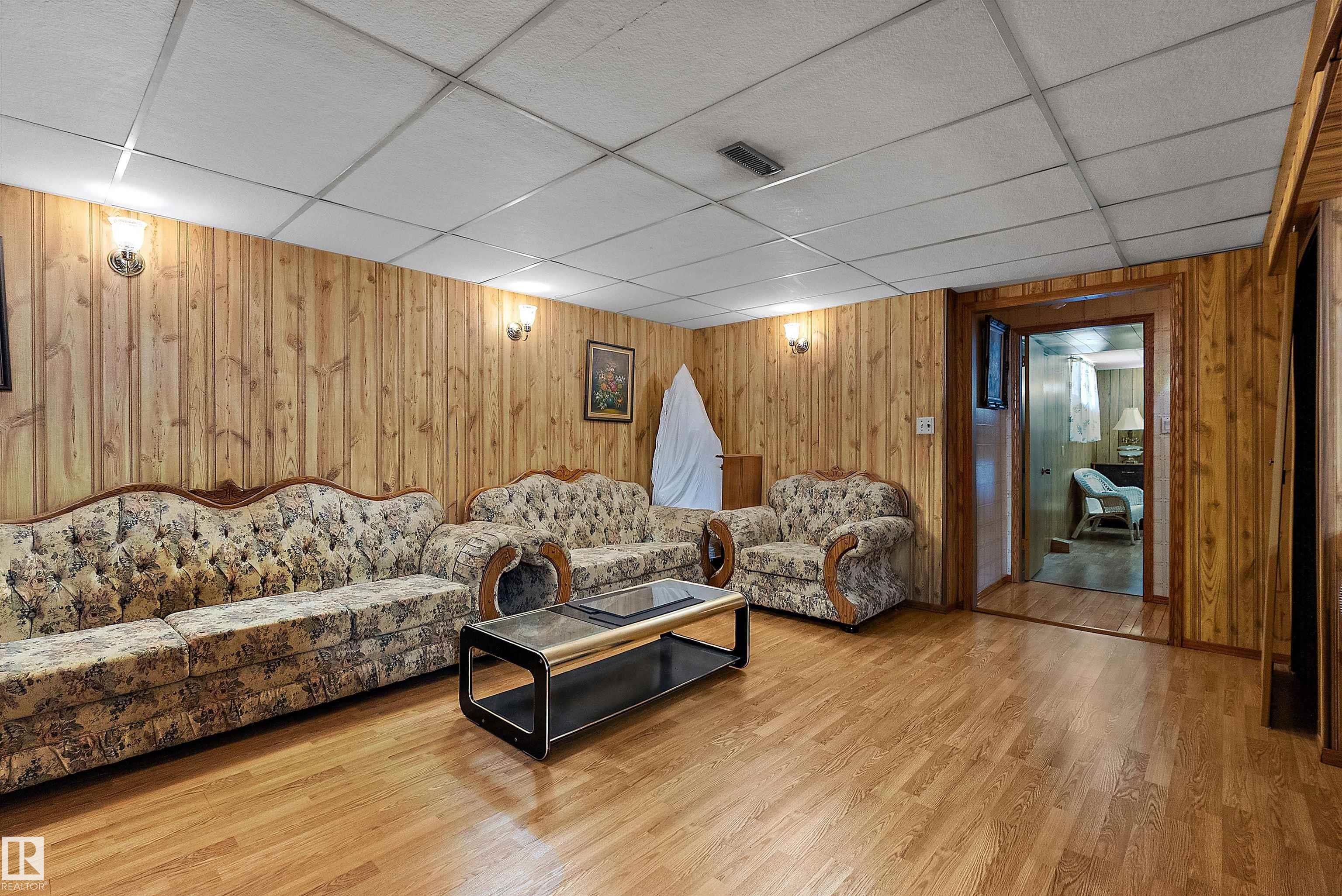 Photo 42 at 15907 101 Street NW, Beaumaris, Edmonton